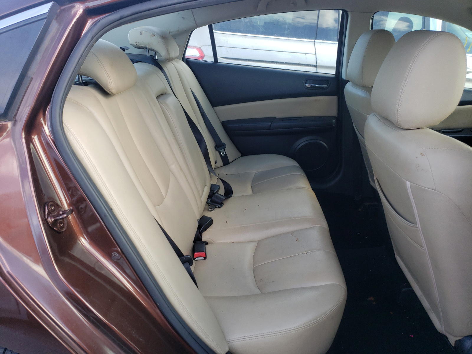 Photo 6 from auction – 2011 MAZDA 6 I with VIN 1YVHZ8CH3B5M30064