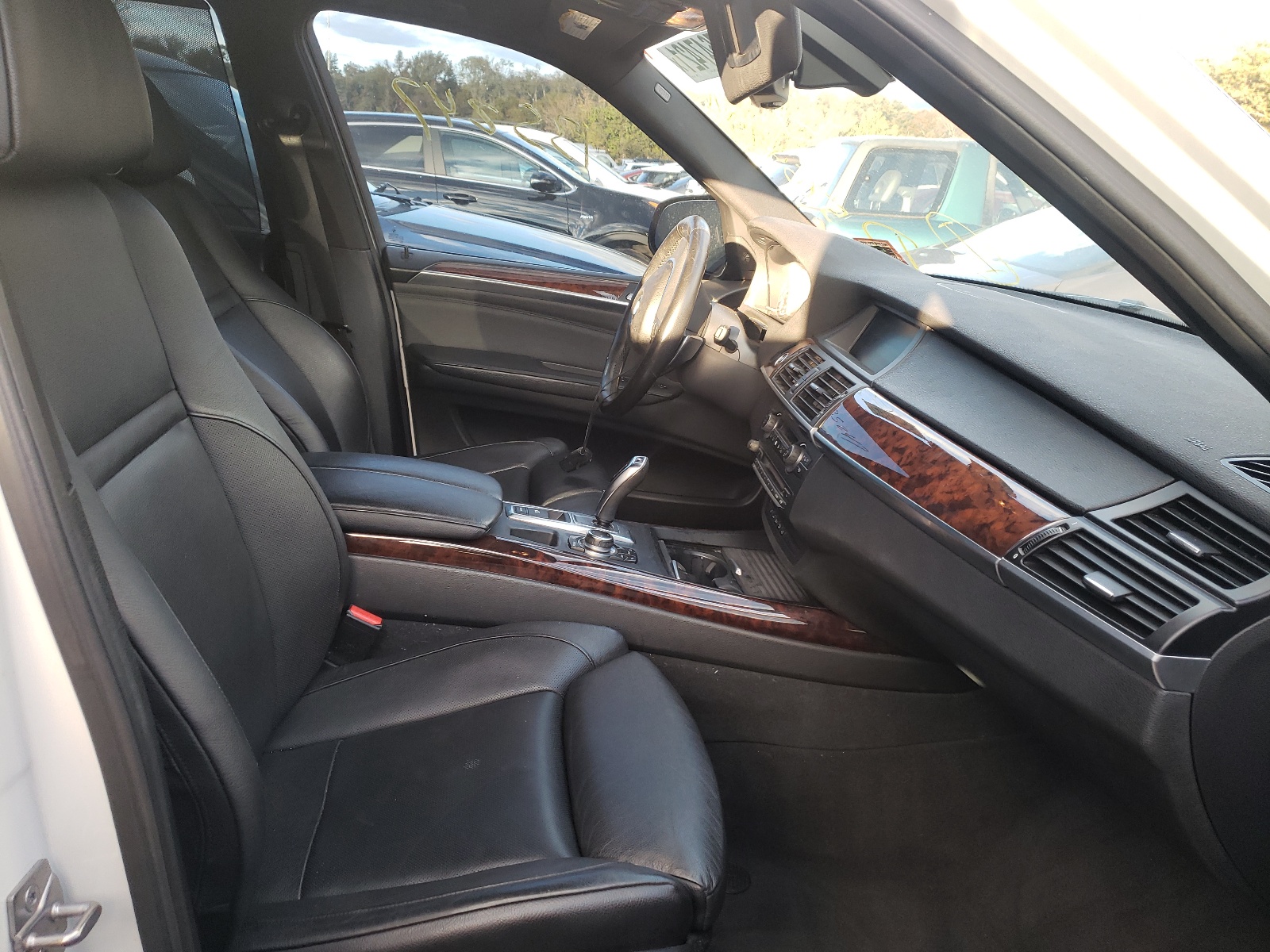 Photo 5 from auction – 2013 BMW X5 XDRIVE3 with VIN 5UXZV4C56D0B05219