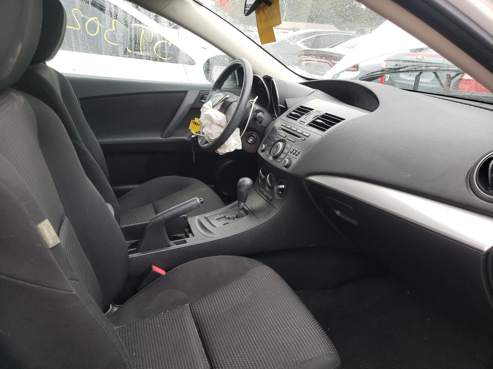 Photo 5 from auction – 2012 MAZDA 3 I with VIN JM1BL1UF1C1612078