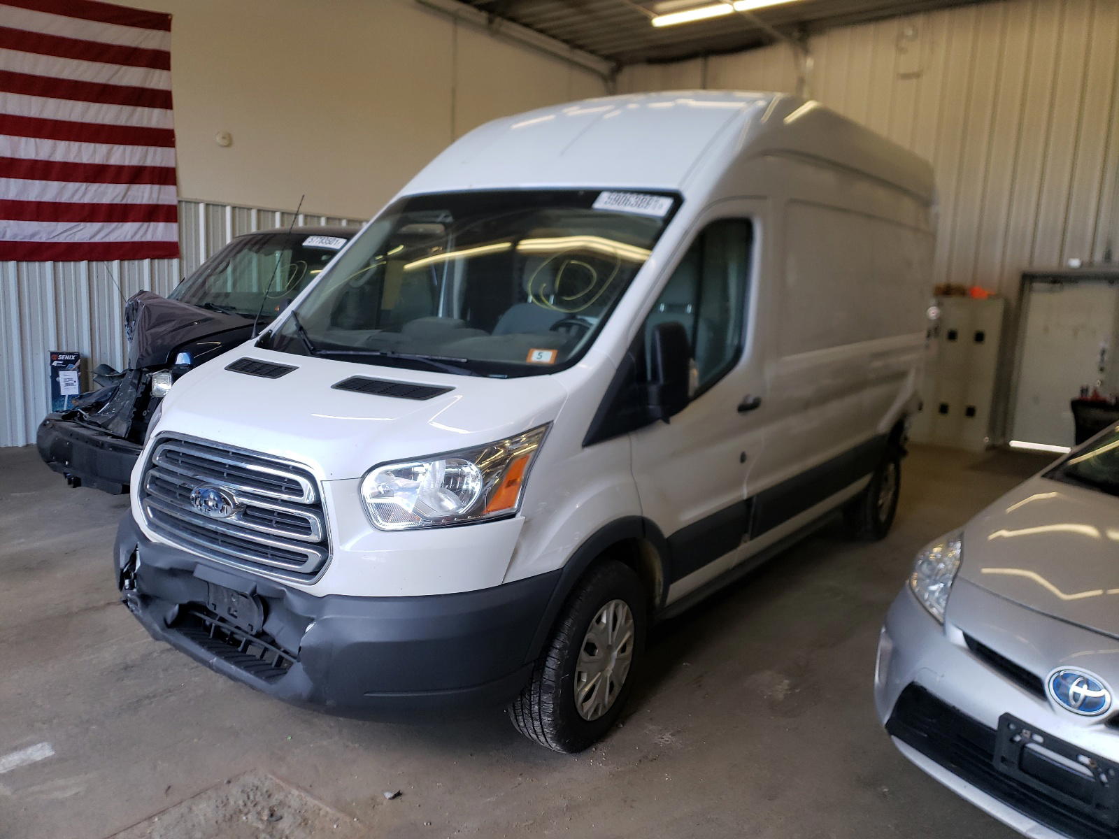 Photo 2 from auction – 2016 FORD TRANSIT T- with VIN 1FTYR2XM9GKB26773