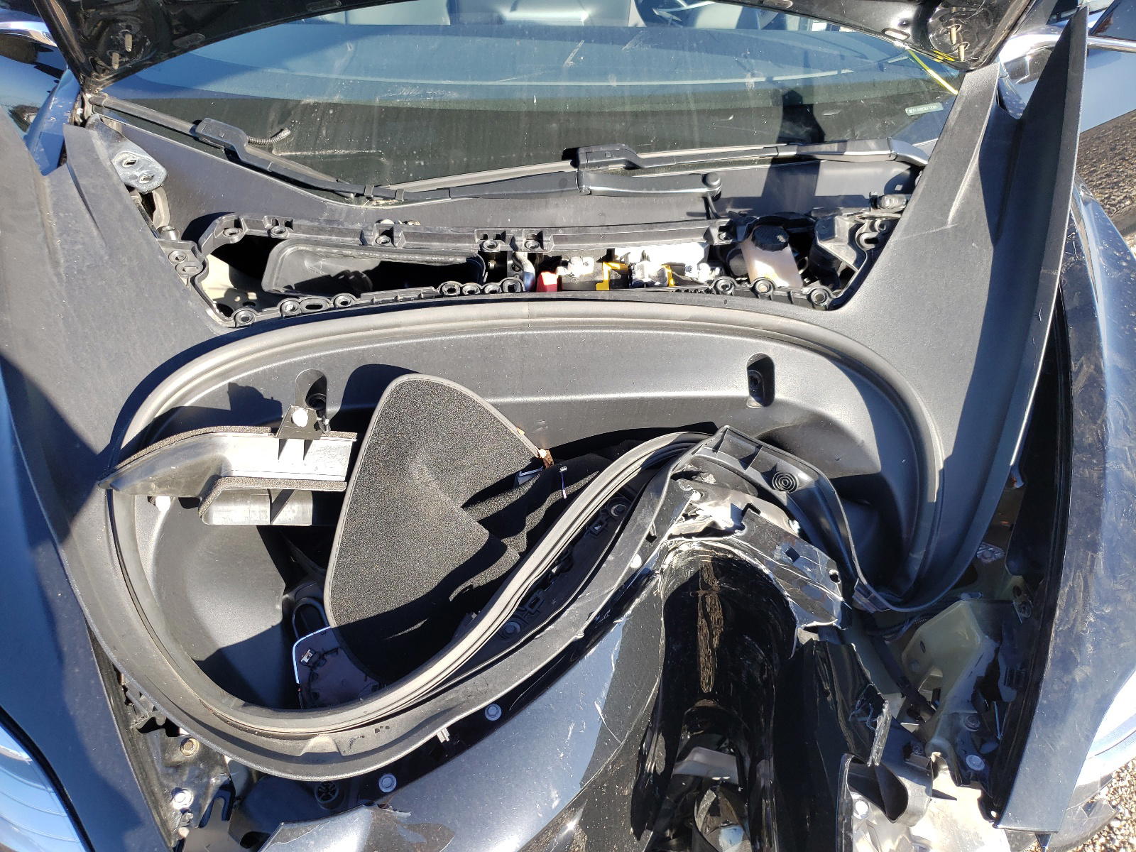 Photo 7 from auction – 2020 TESLA MODEL 3 with VIN 5YJ3E1EC5LF713098