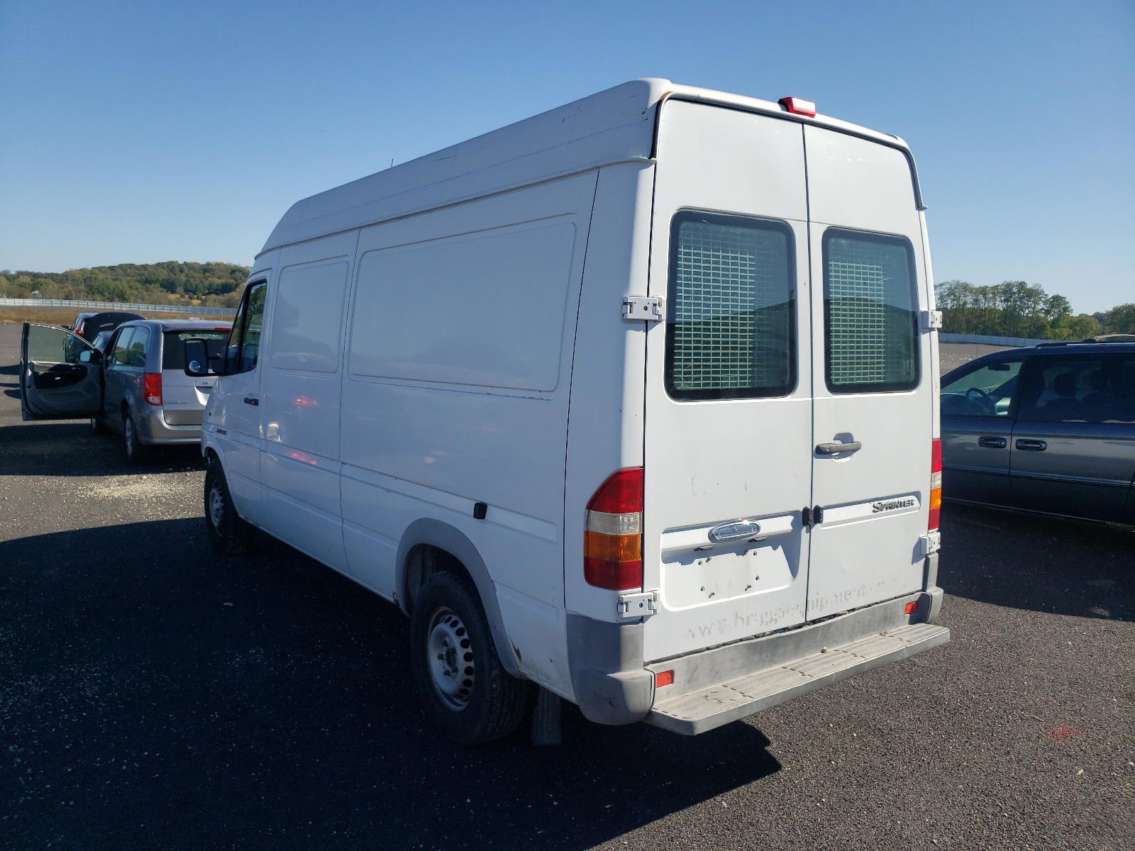 Photo 3 from auction – 2006 FREIGHTLINER SPRINTER 2 with VIN WDYPD644065913893