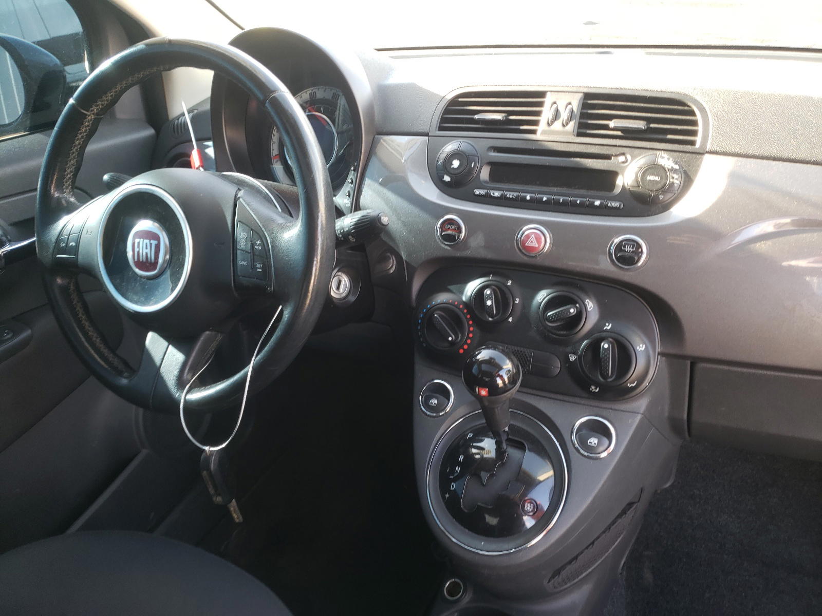 Photo 9 from auction – 2012 FIAT 500 POP with VIN 3C3CFFAR6CT200422