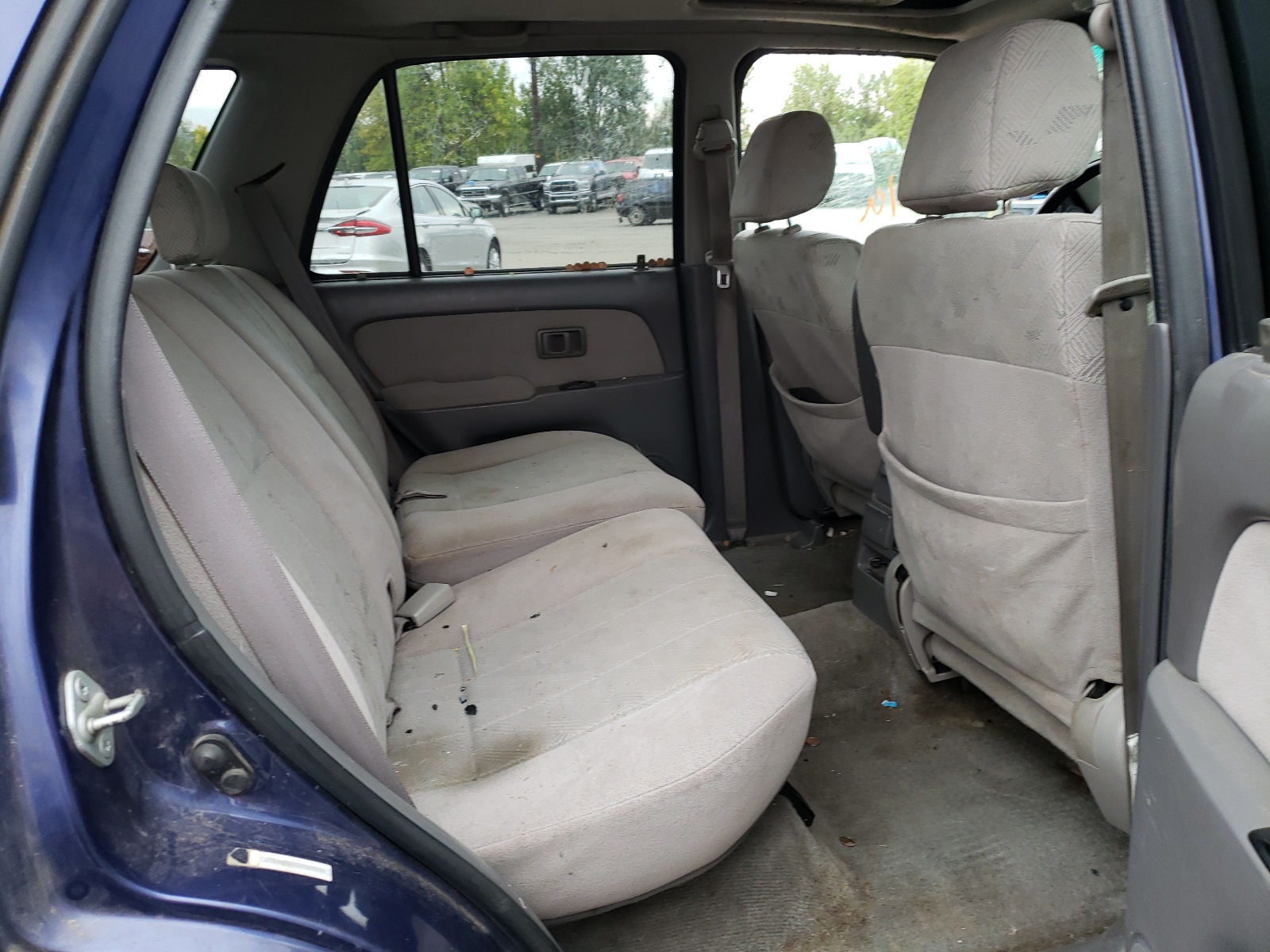 Photo 6 from auction – 2002 TOYOTA 4RUNNER SR with VIN JT3HN86RX20383106