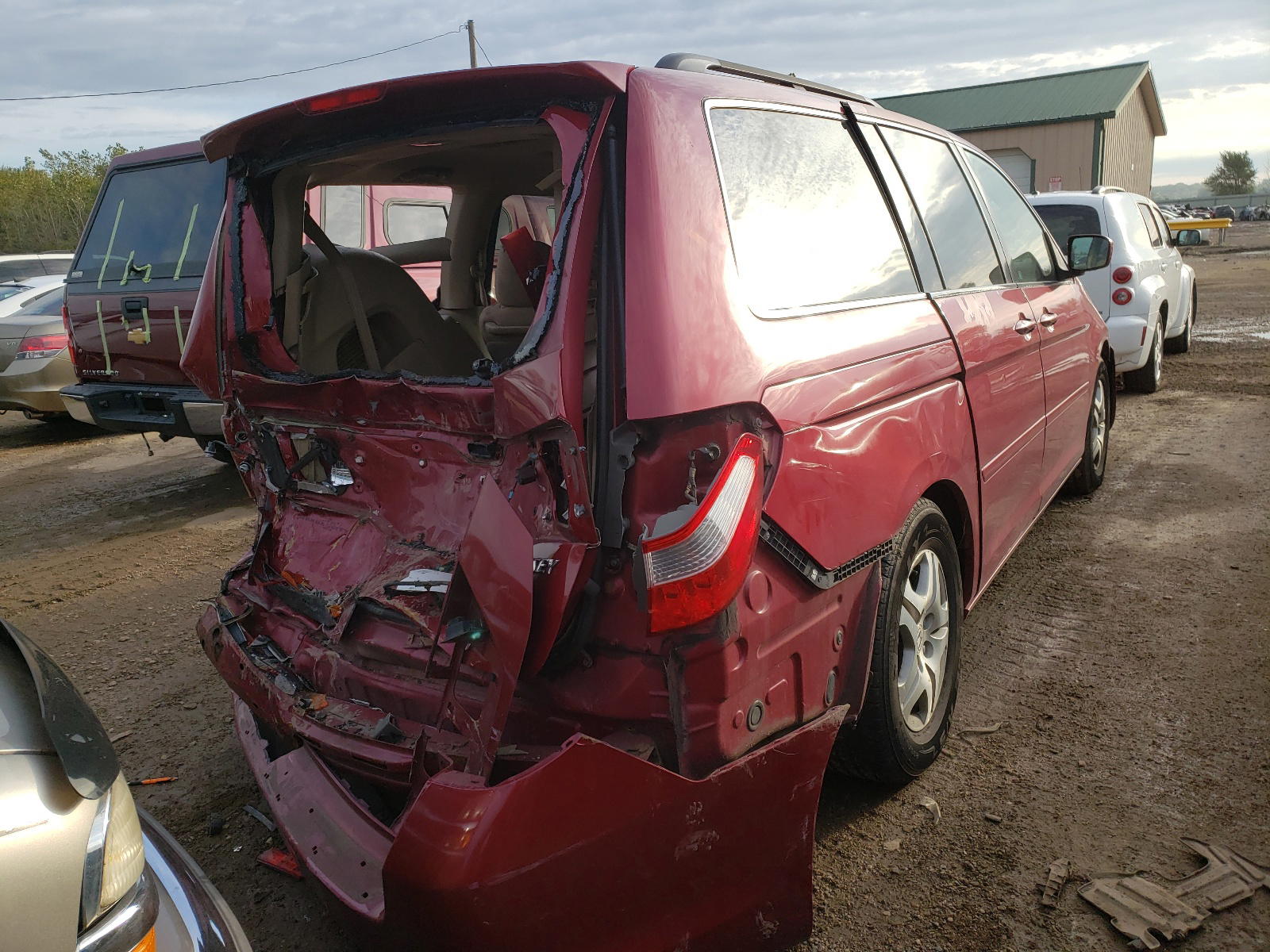 Photo 4 from auction – 2005 HONDA ODYSSEY with VIN 5FNRL38465B404243