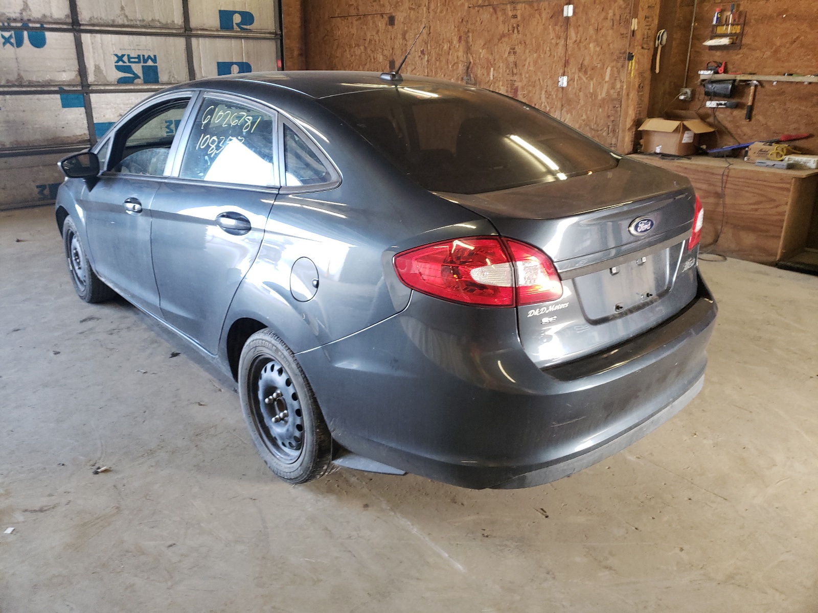 Photo 3 from auction – 2011 FORD FIESTA SE with VIN 3FADP4BJ0BM174036