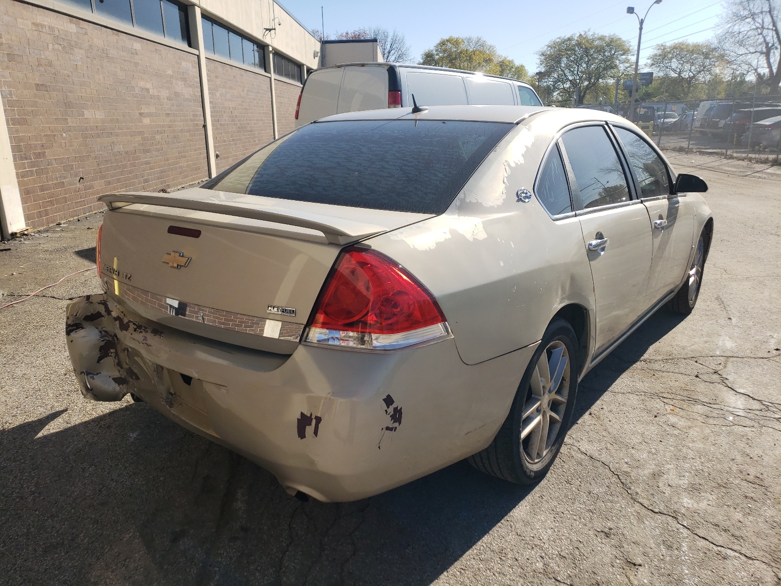 Photo 4 from auction – 2008 CHEVROLET IMPALA LTZ with VIN 2G1WU583381345381