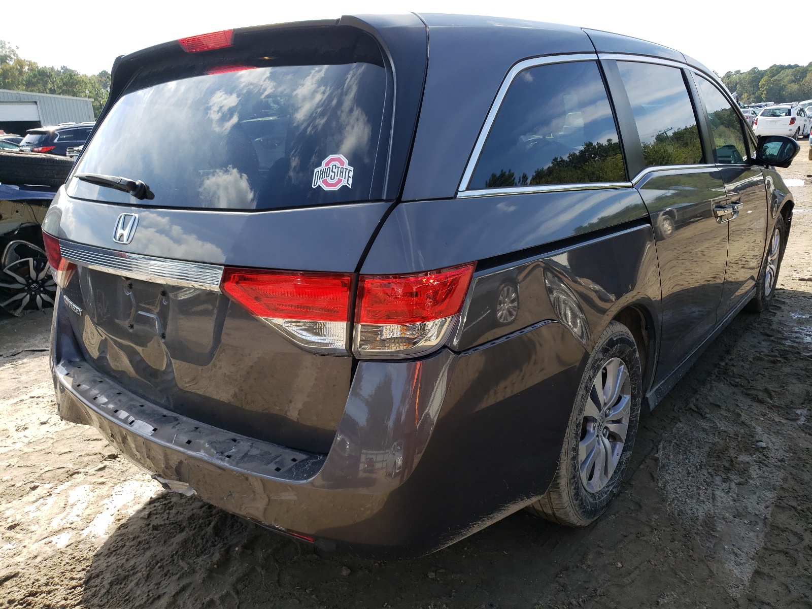 Photo 4 from auction – 2015 HONDA ODYSSEY EX with VIN 5FNRL5H60FB076994