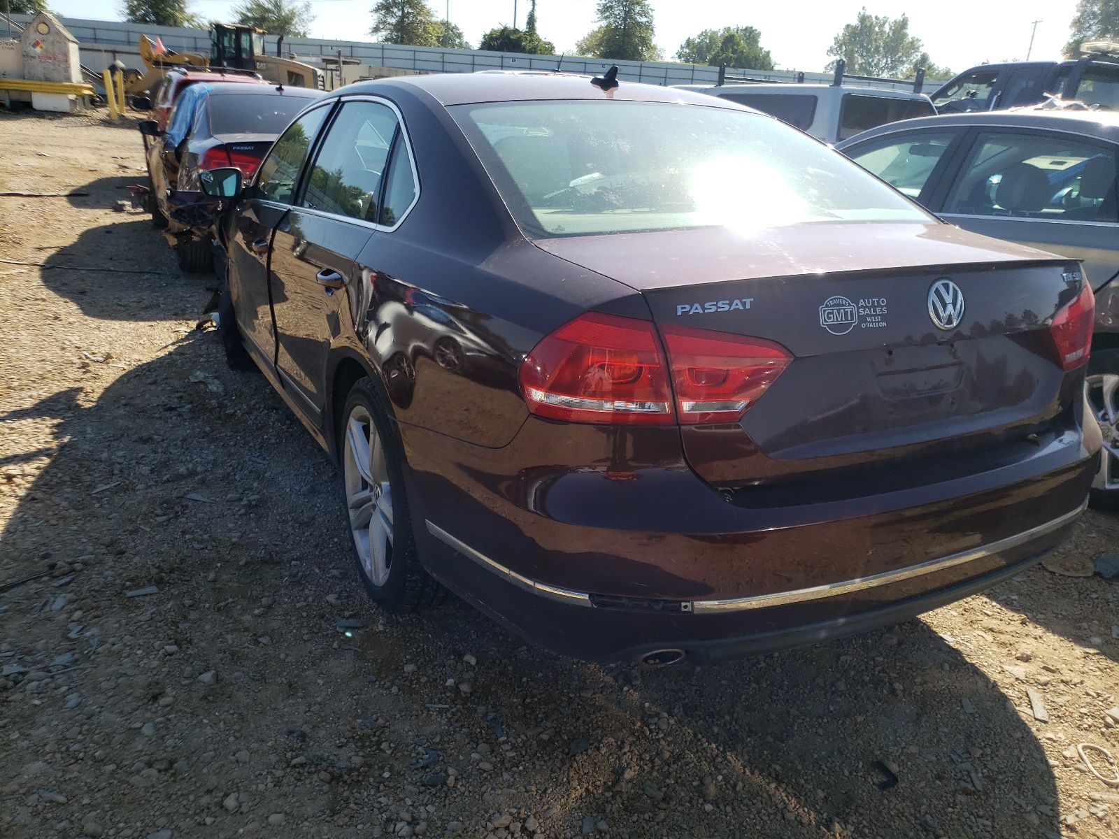 Photo 3 from auction – 2013 VOLKSWAGEN PASSAT SEL with VIN 1VWCN7A3XDC067271