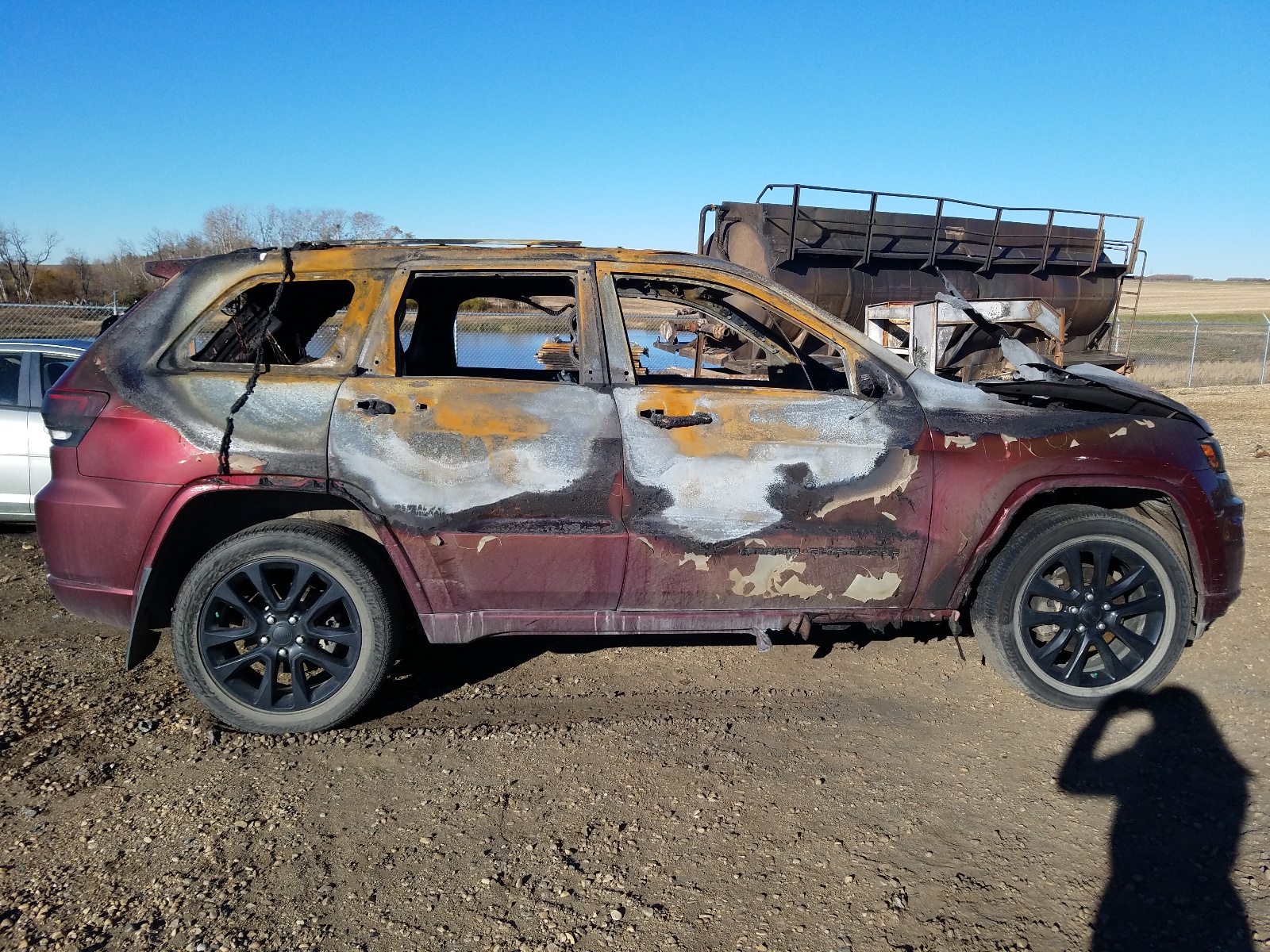 Photo 9 from auction – 2018 JEEP GRAND CHER with VIN 1C4RJFAG7JC474952