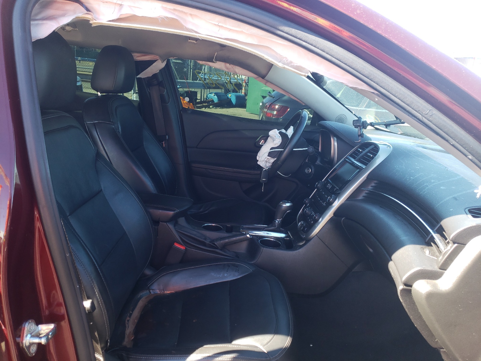 Photo 5 from auction – 2015 CHEVROLET MALIBU LTZ with VIN 1G11F5SLXFF316544