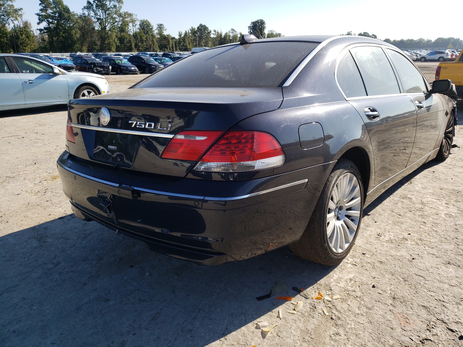 Photo 4 from auction – 2006 BMW 750 LI with VIN WBAHN83536DT34368