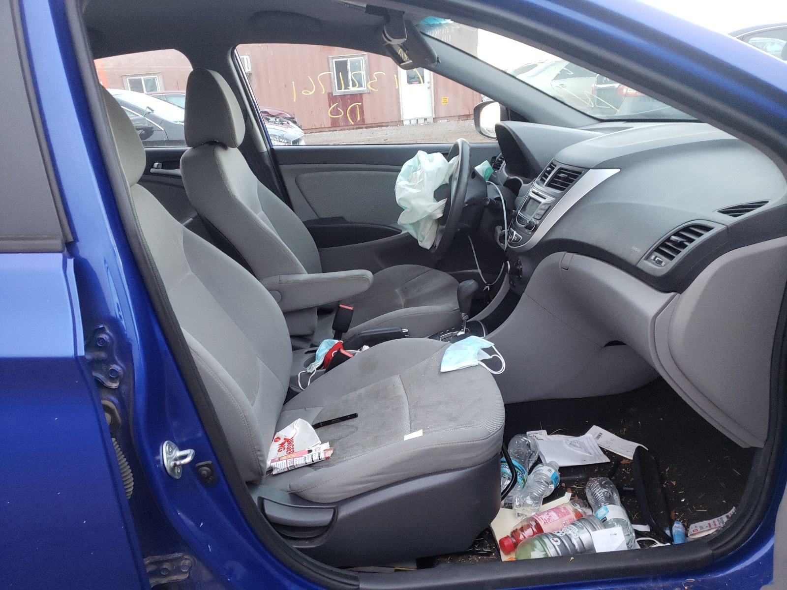 Photo 5 from auction – 2013 HYUNDAI ACCENT GLS with VIN KMHCT4AE9DU526403