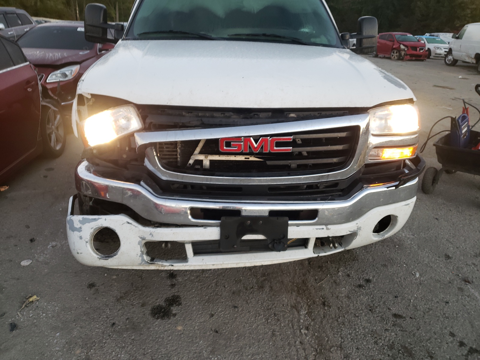 Photo 9 from auction – 2006 GMC SIERRA K25 with VIN 1GTHK23D86F227515