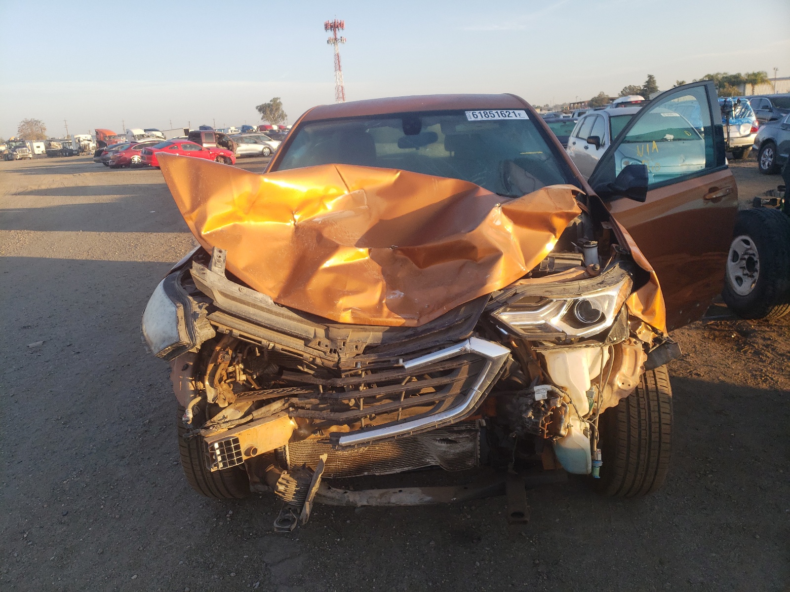 Photo 7 from auction – 2018 CHEVROLET EQUINOX LS with VIN 2GNAXHEV2J6304045