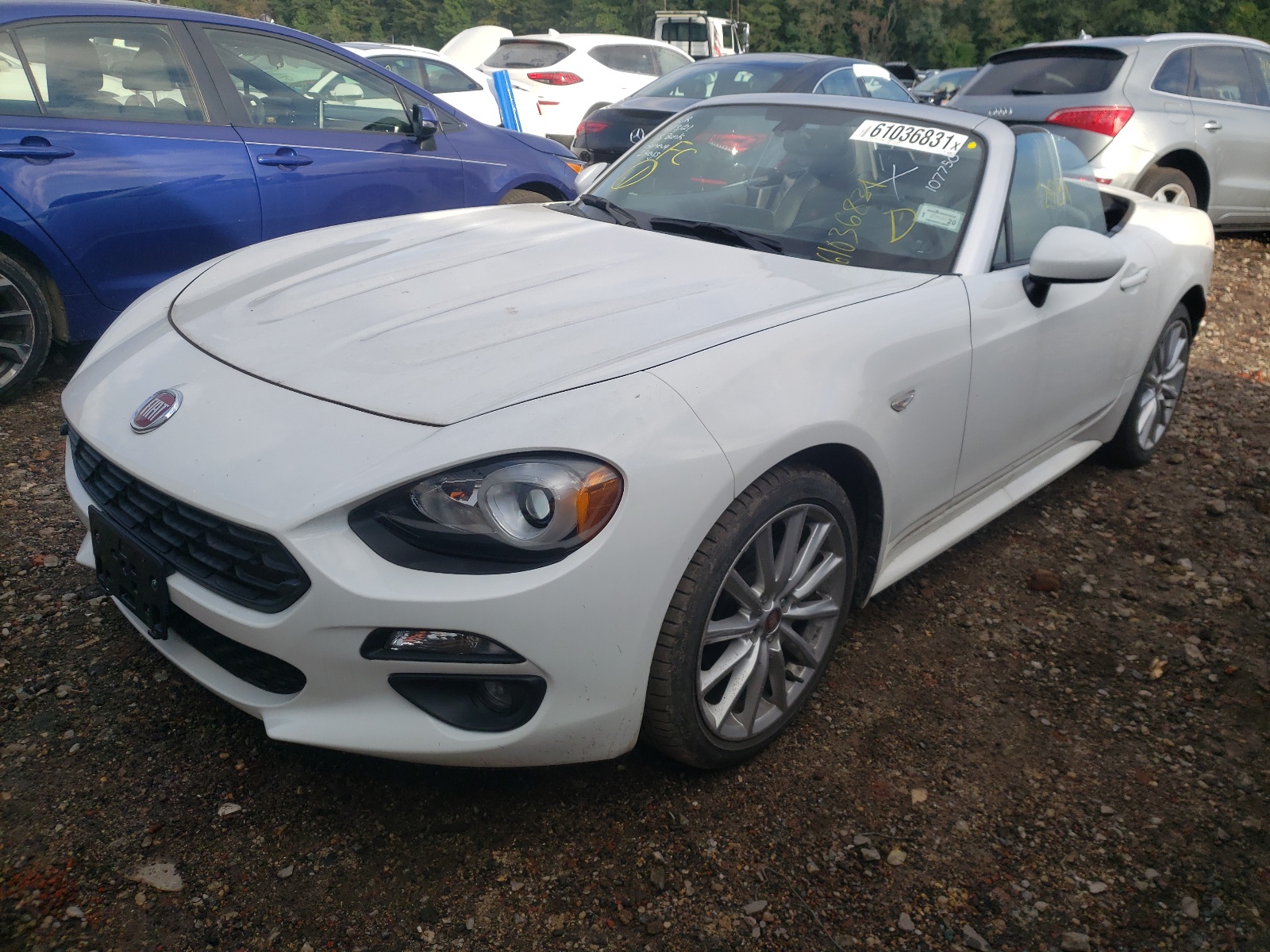 Photo 2 from auction – 2017 FIAT 124 SPIDER with VIN JC1NFAEKXH0107750