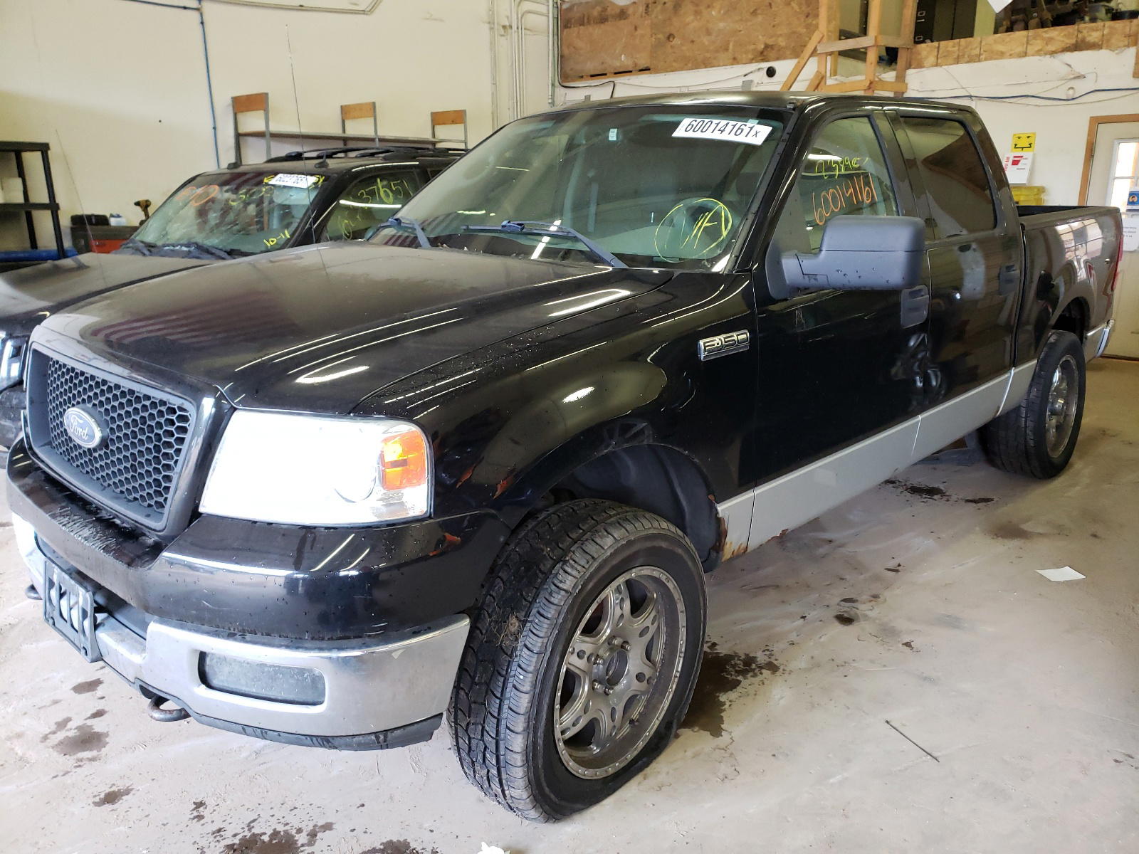 Photo 2 from auction – 2004 FORD F150 SUPER with VIN 1FTPW14554FA12656