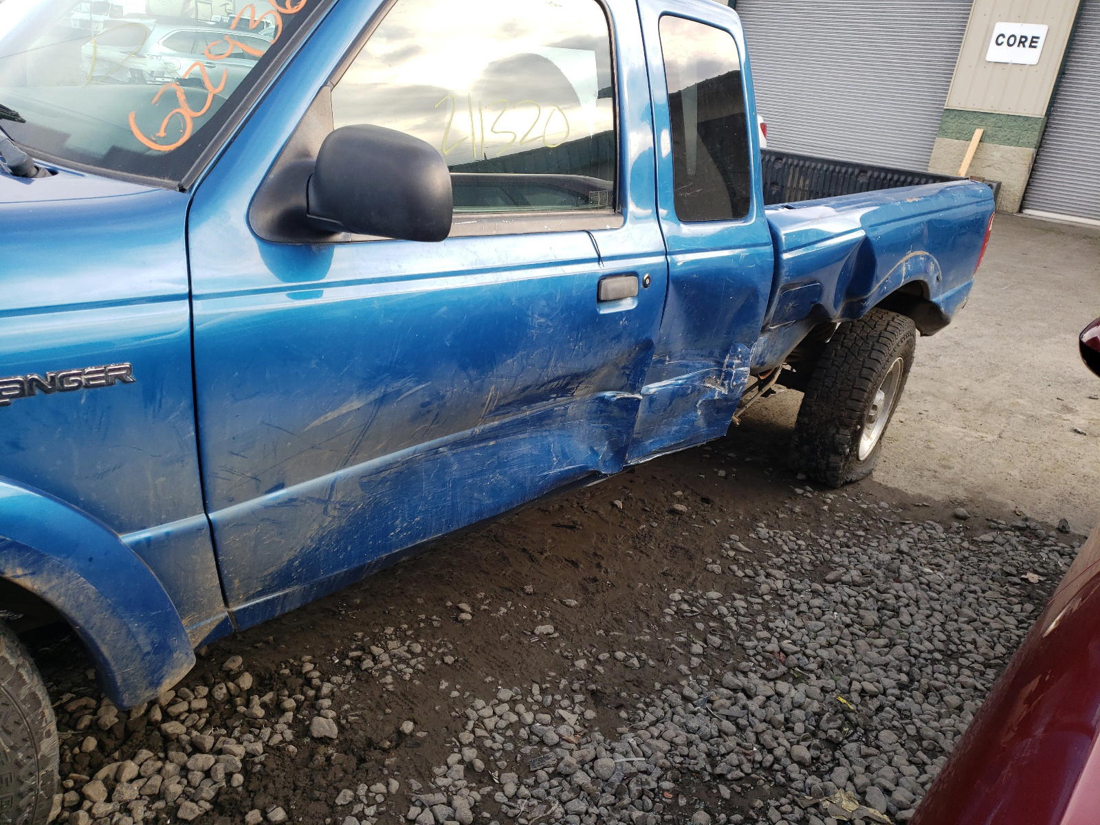 Photo 9 from auction – 2015 FORD RANGER SUP with VIN 1FTZR15E41PA19084
