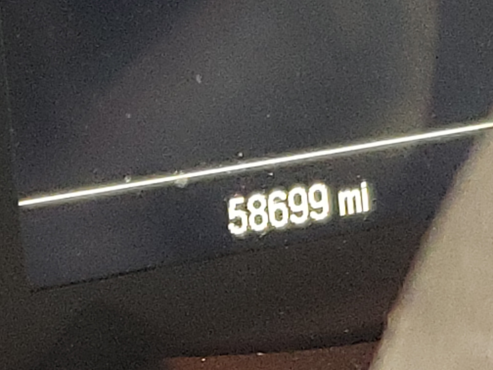 Photo 8 from auction – 2017 CHEVROLET TRAX LS with VIN 3GNCJKSB9HL165684