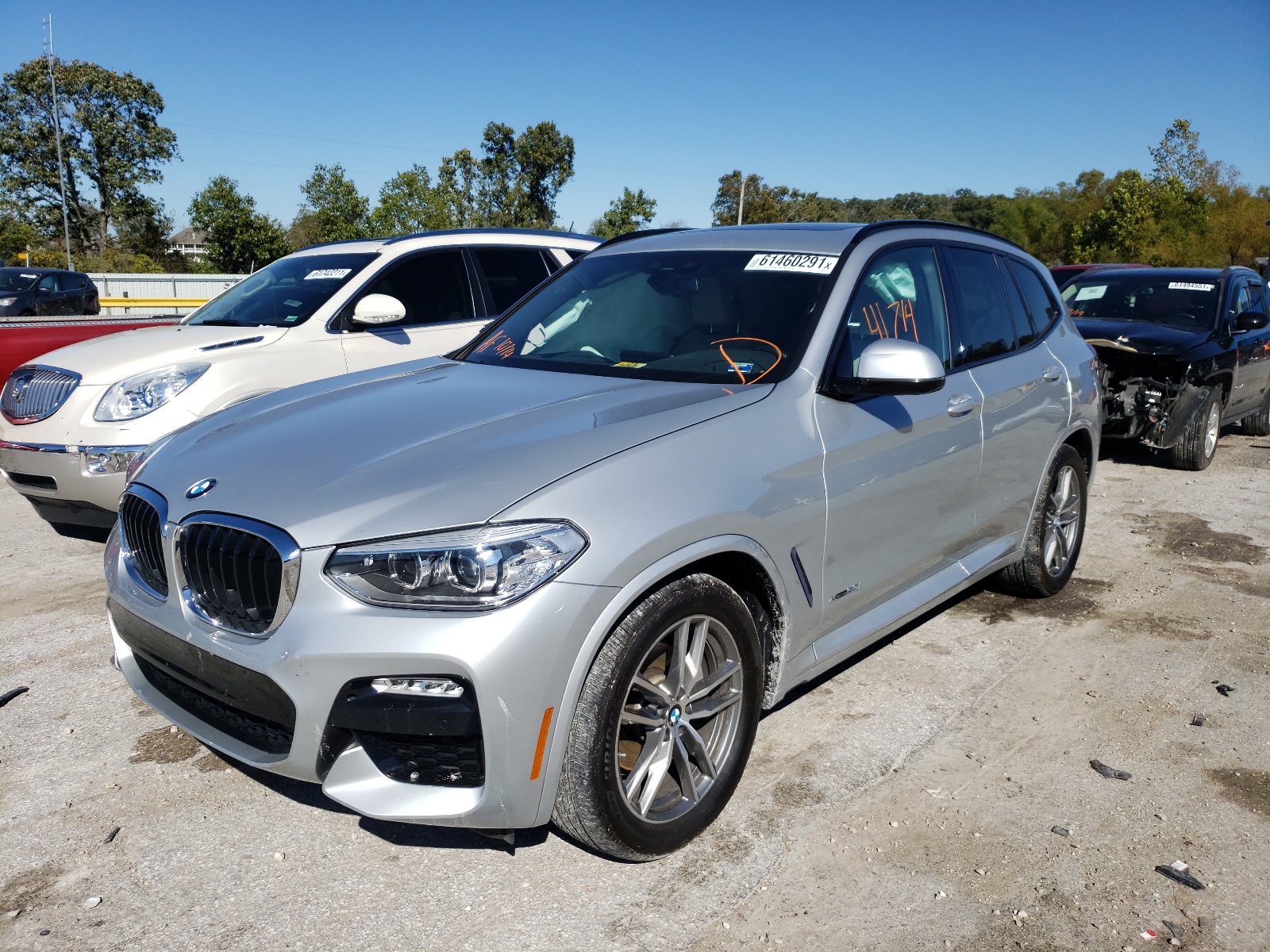 Photo 2 from auction – 2018 BMW X3 XDRIVE3 with VIN 5UXTR9C57JLD61225