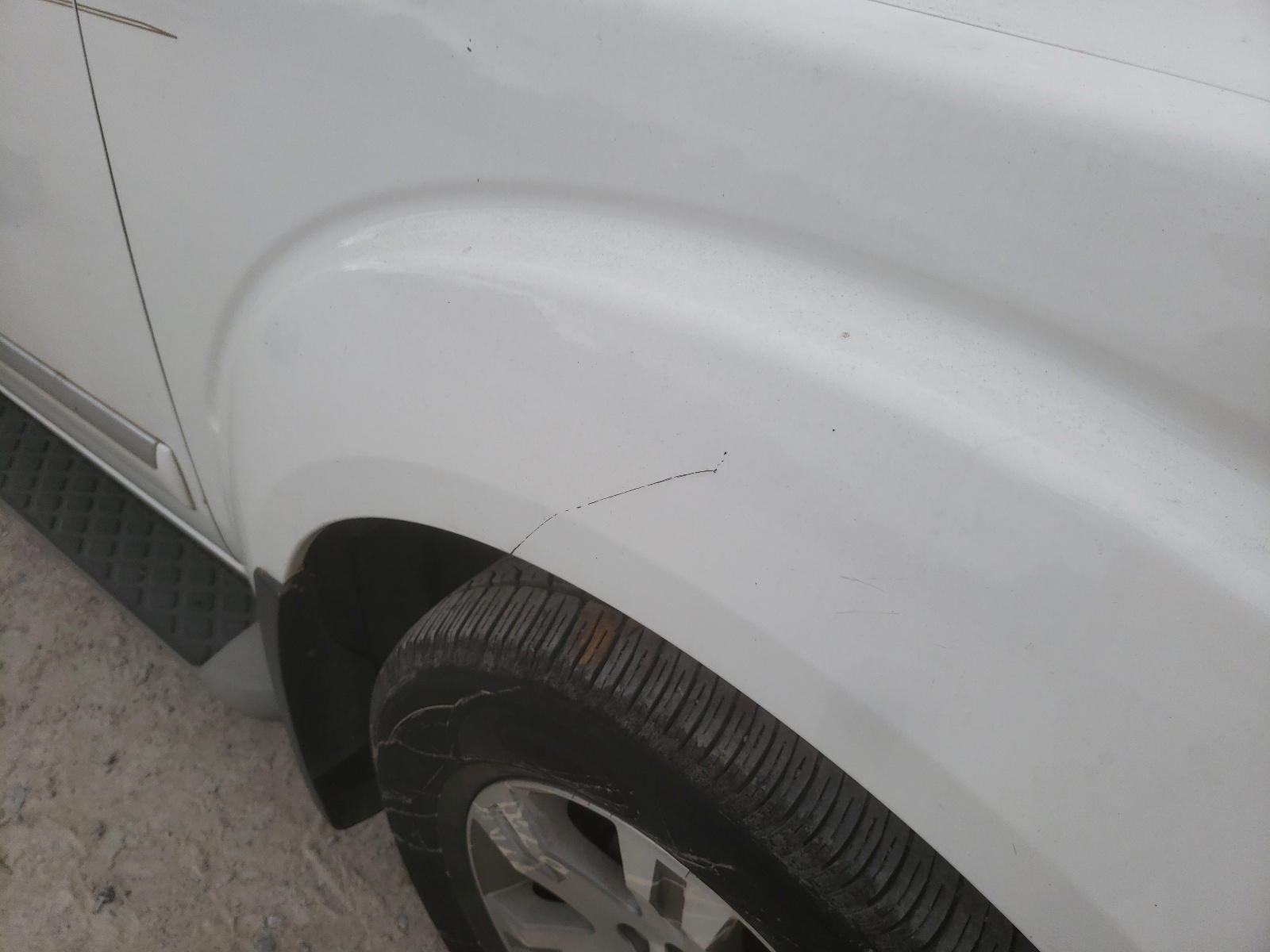Photo 9 from auction – 2011 NISSAN PATHFINDER with VIN 5N1AR1NN3BC630497