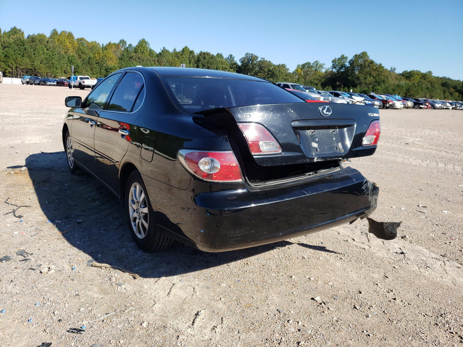 Photo 3 from auction – 2003 LEXUS ES300 with VIN JTHBF30G725006727