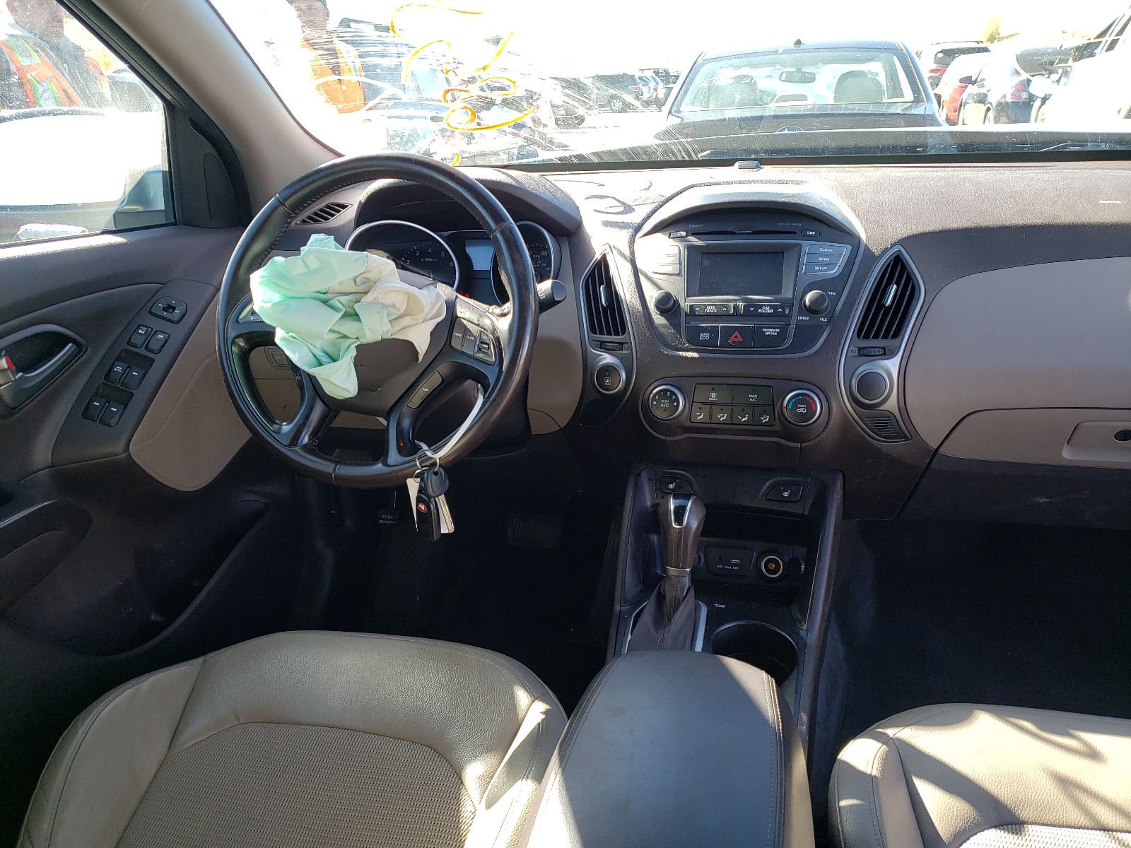 Photo 9 from auction – 2015 HYUNDAI TUCSON LIM with VIN KM8JUCAG8FU045898