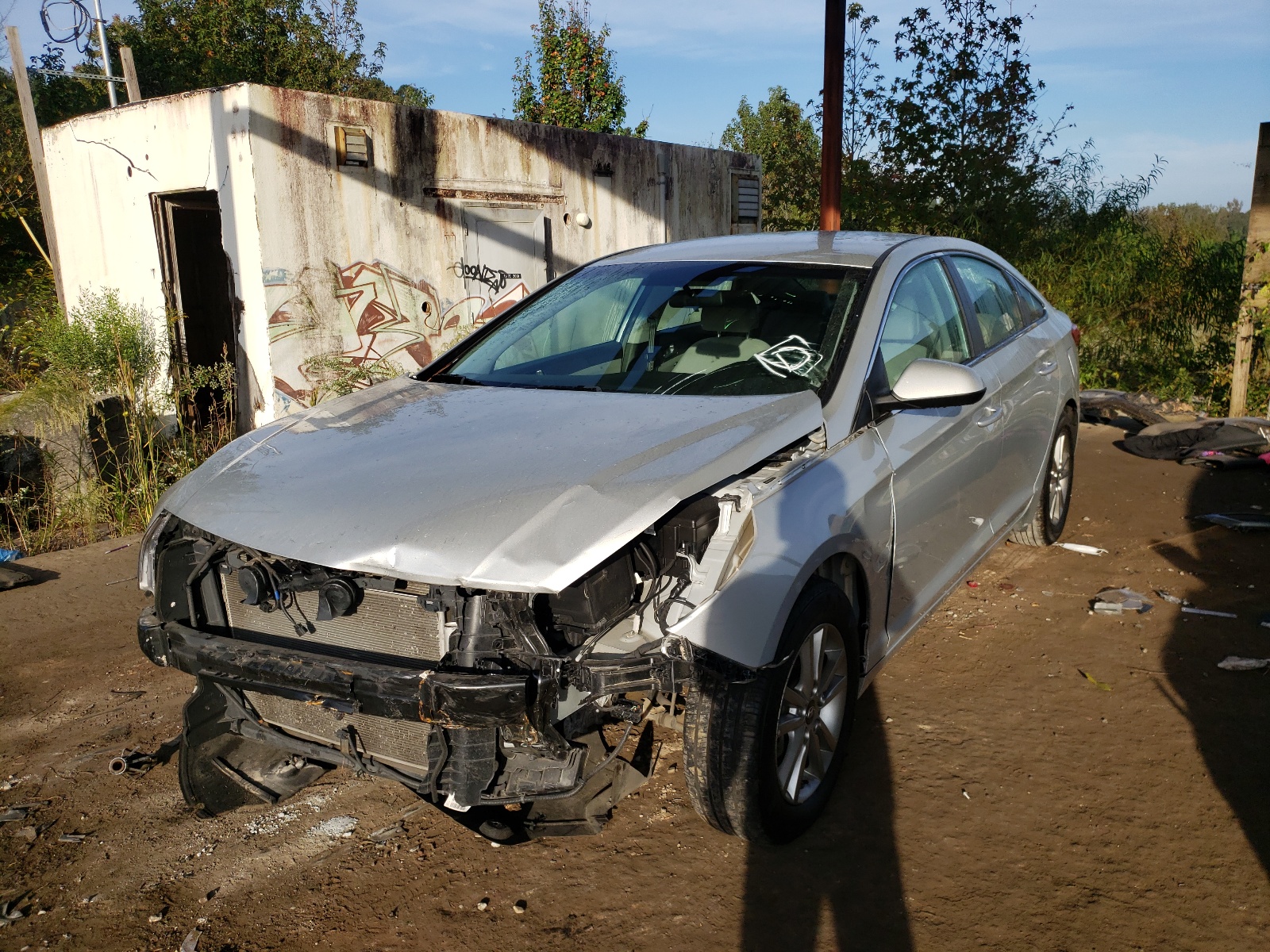 Photo 2 from auction – 2017 HYUNDAI SONATA SE with VIN 5NPE24AF6HH531812