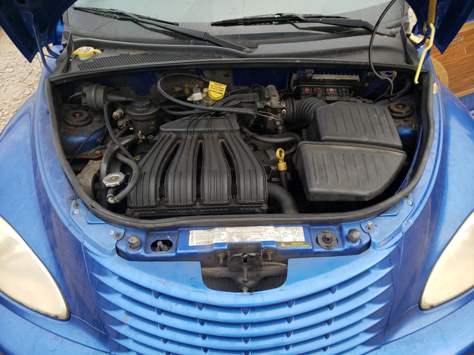 Photo 7 from auction – 2005 CHRYSLER PT CRUISER with VIN 3C8FY68BX5T613781