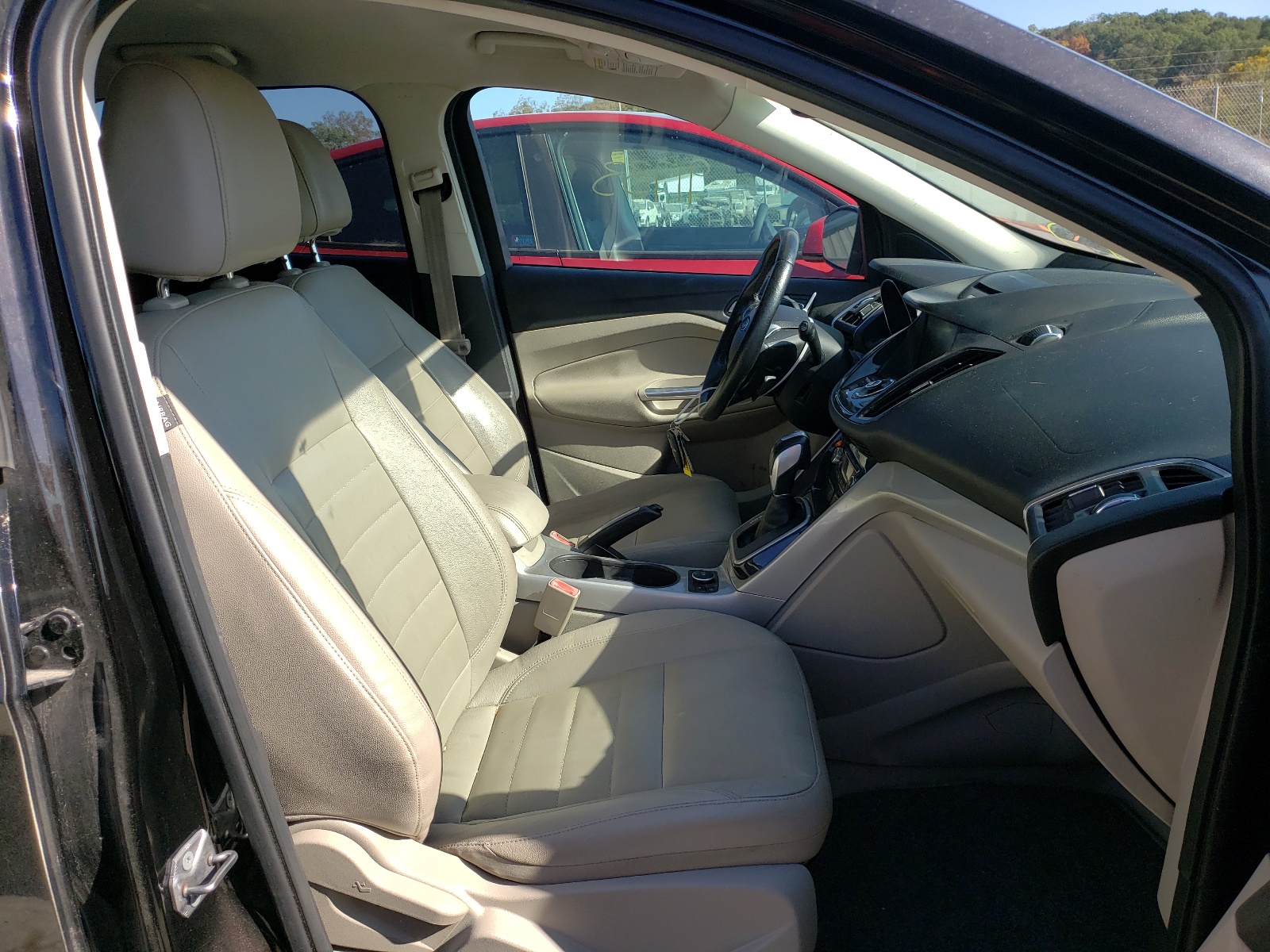Photo 5 from auction – 2013 FORD ESCAPE SEL with VIN 1FMCU0H91DUD33578