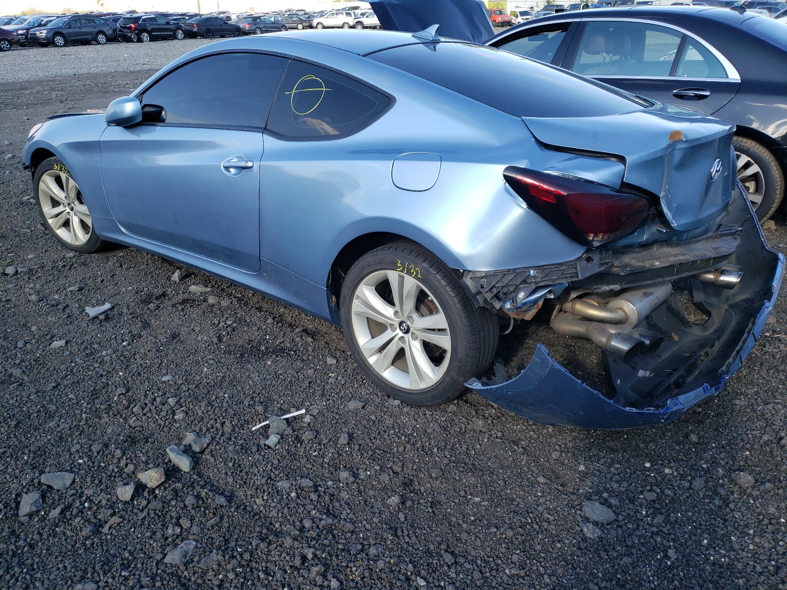 Photo 3 from auction – 2011 HYUNDAI GENESIS CO with VIN KMHHT6KD9BU046950