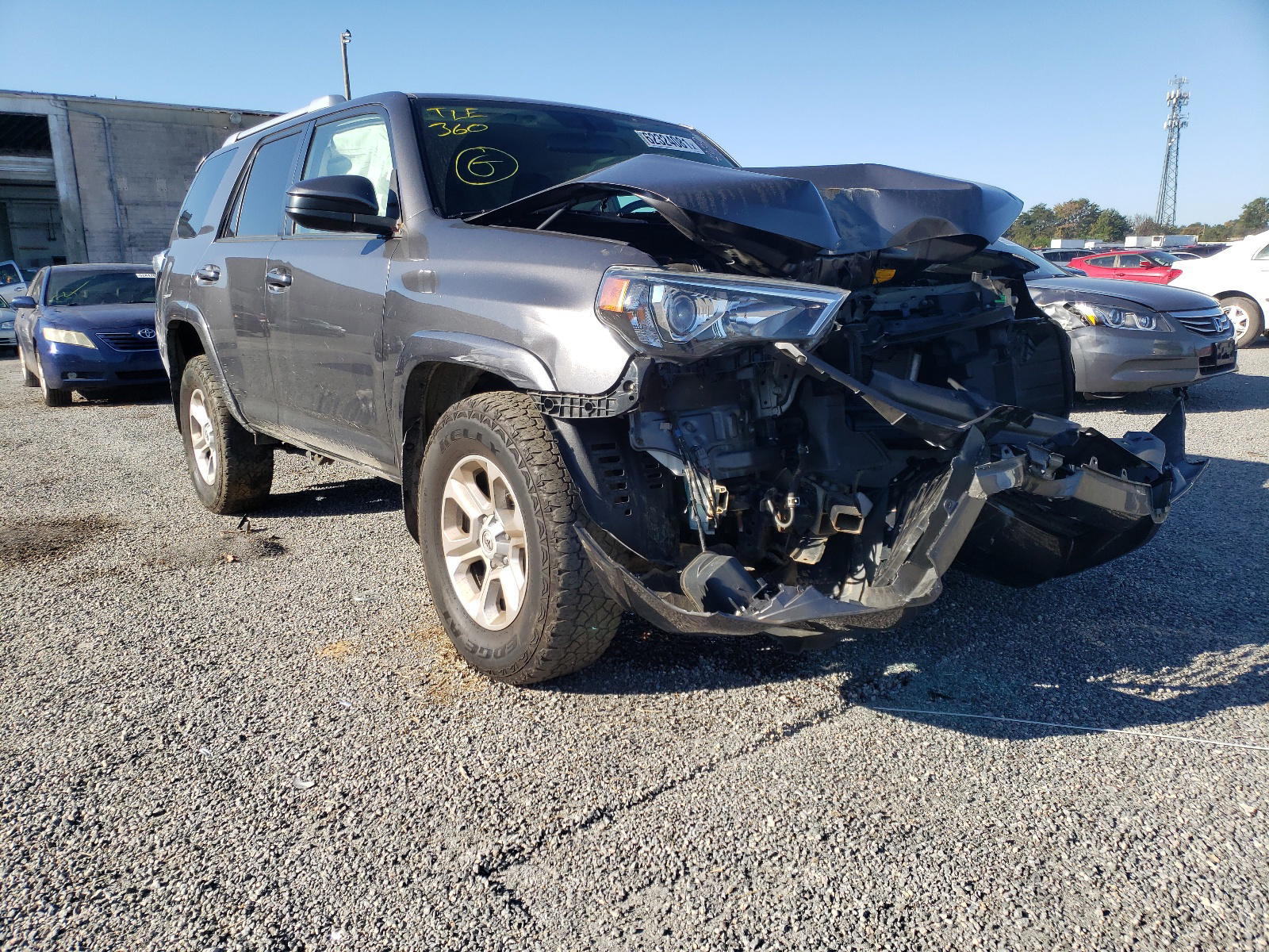 TOYOTA 4RUNNER SR 2015 with VIN JTEBU5JR8F5203460 - Photo from auction