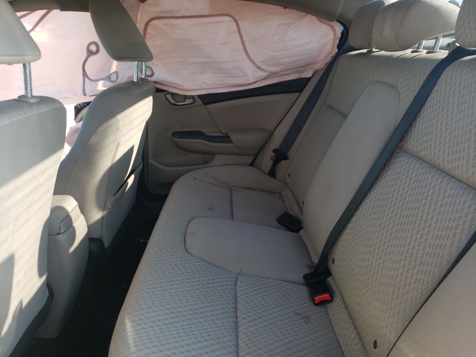 Photo 6 from auction – 2014 HONDA CIVIC LX with VIN 19XFB2F51EE256407