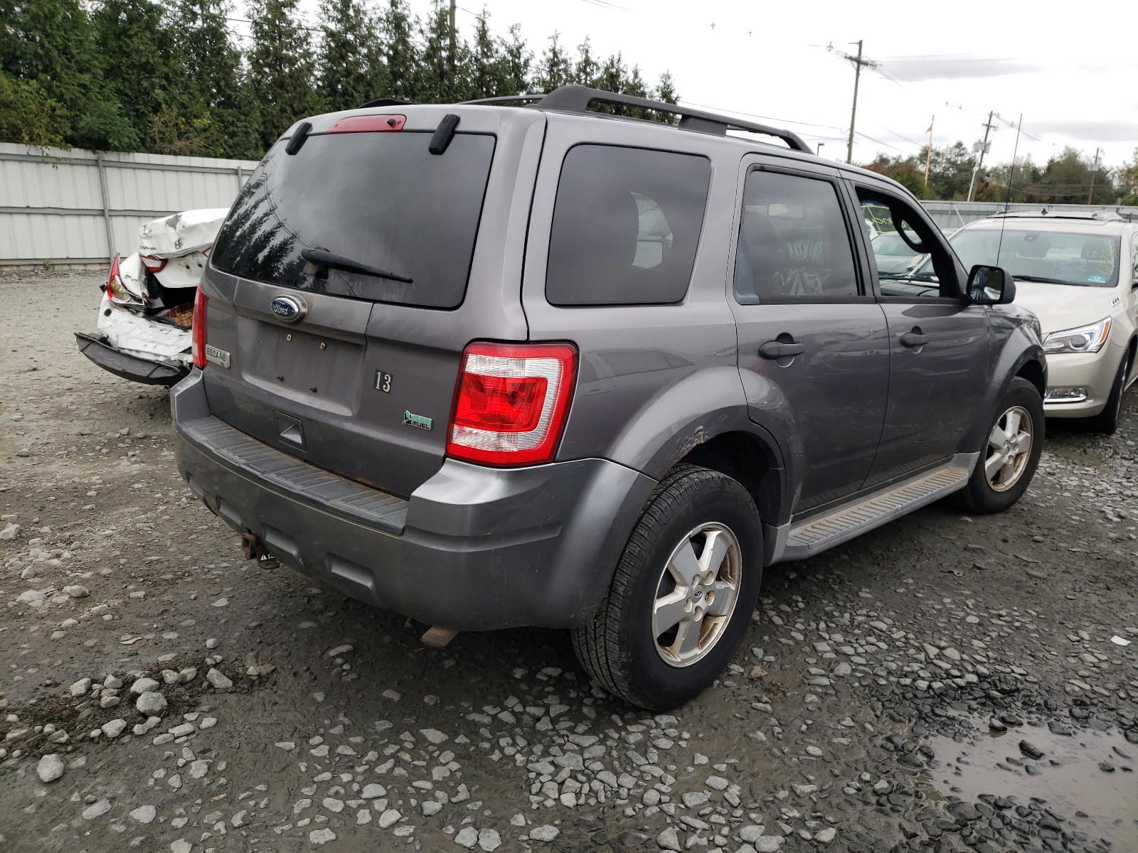Photo 4 from auction – 2011 FORD ESCAPE XLT with VIN 1FMCU0DG4BKA30758