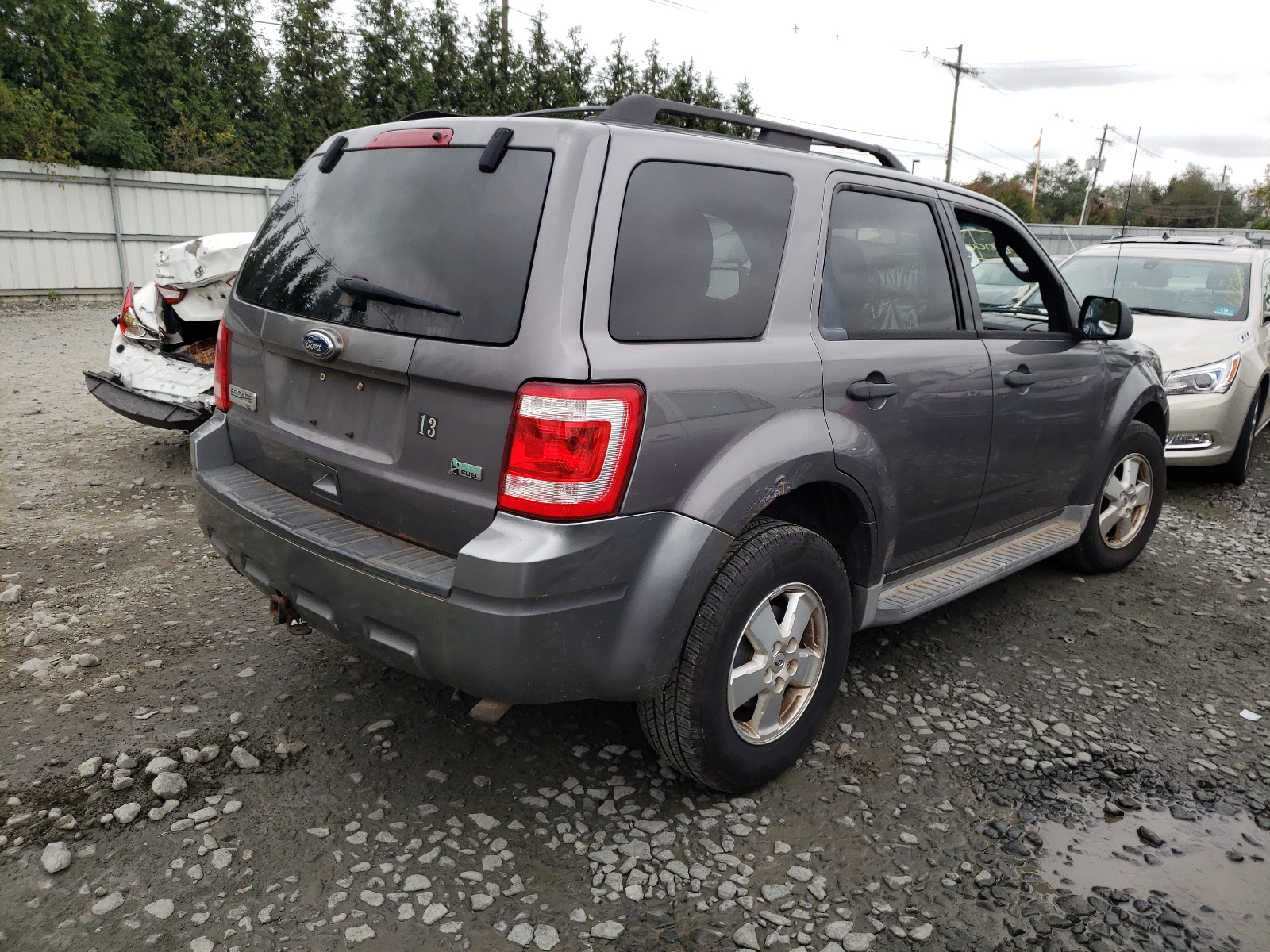 صورة رقم 4 من المزاد - 2011 FORD ESCAPE XLT مع VIN 1FMCU0DG4BKA30758