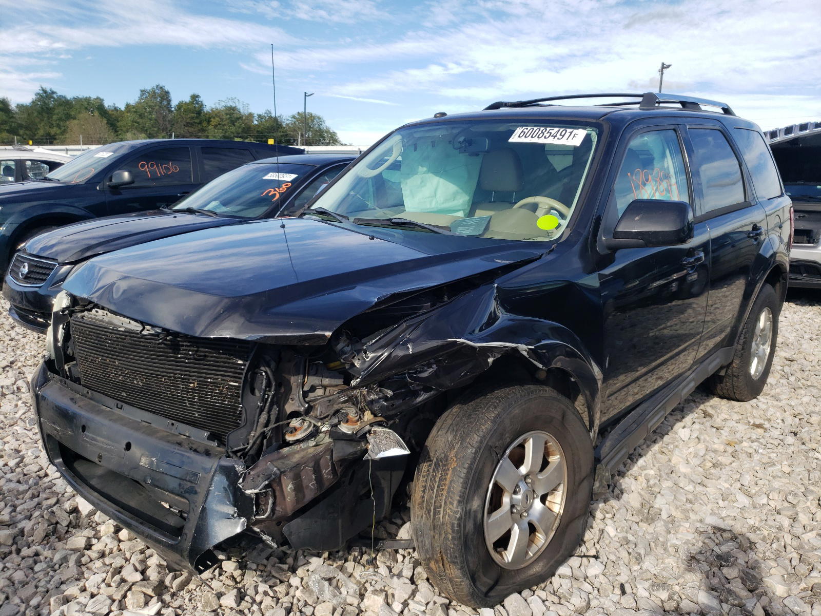 Photo 2 from auction – 2011 FORD ESCAPE LIM with VIN 1FMCU9EG5BKA75078