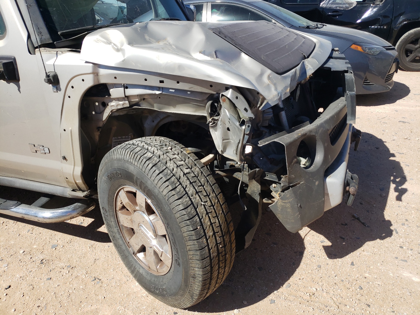Zdjęcie 10 z aukcji – 2008 HUMMER H3 z VIN 5GTEN13E588176777