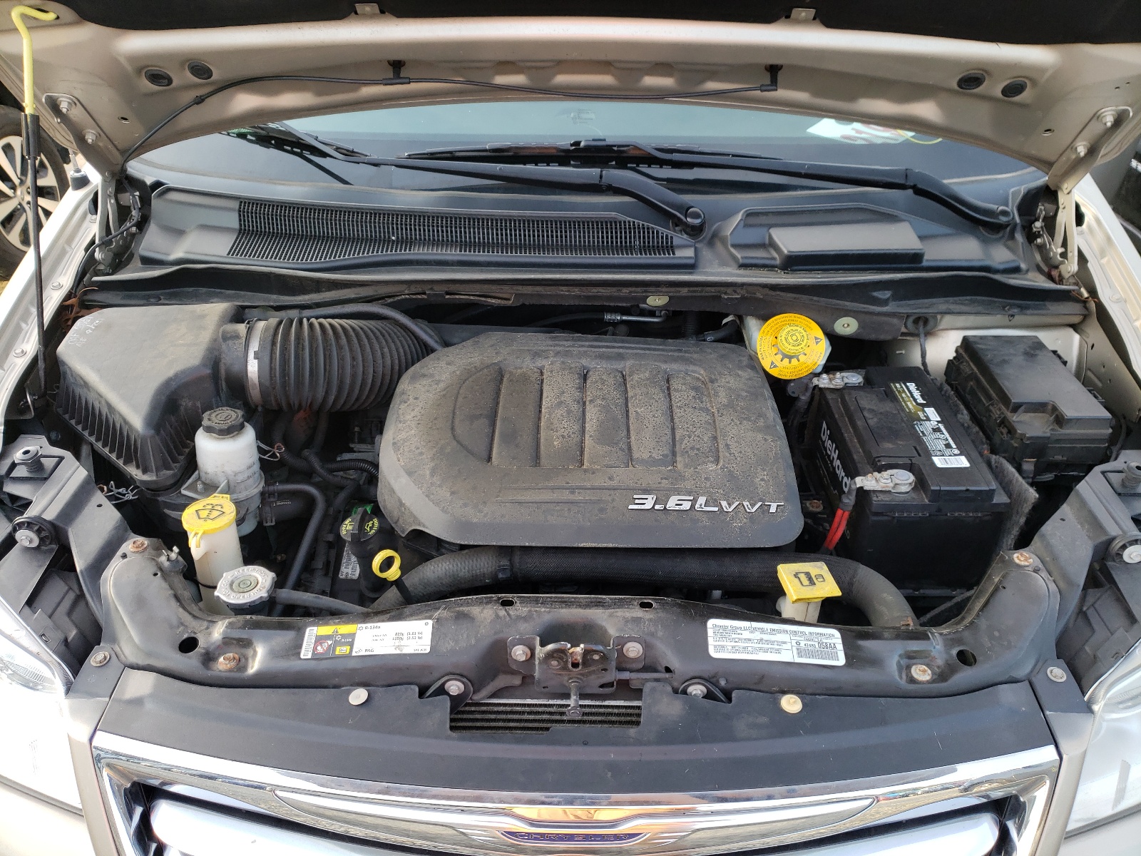Photo 7 from auction – 2014 CHRYSLER TOWN & COU with VIN 2C4RC1BG7ER435366