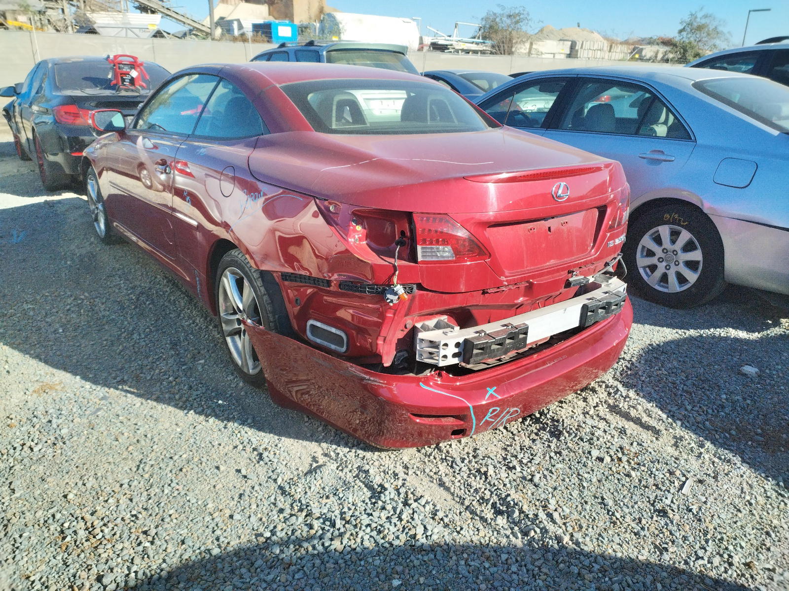 Photo 3 from auction – 2012 LEXUS IS 350 with VIN JTHFE2C27C2508901