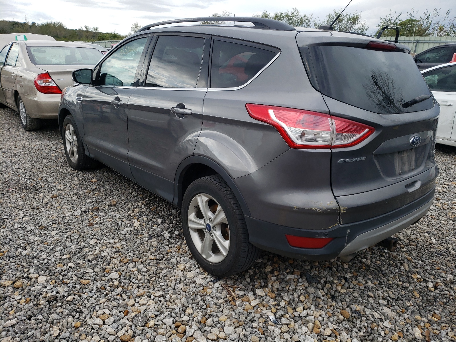 Photo 3 from auction – 2014 FORD ESCAPE SE with VIN 1FMCU9GX8EUA62105