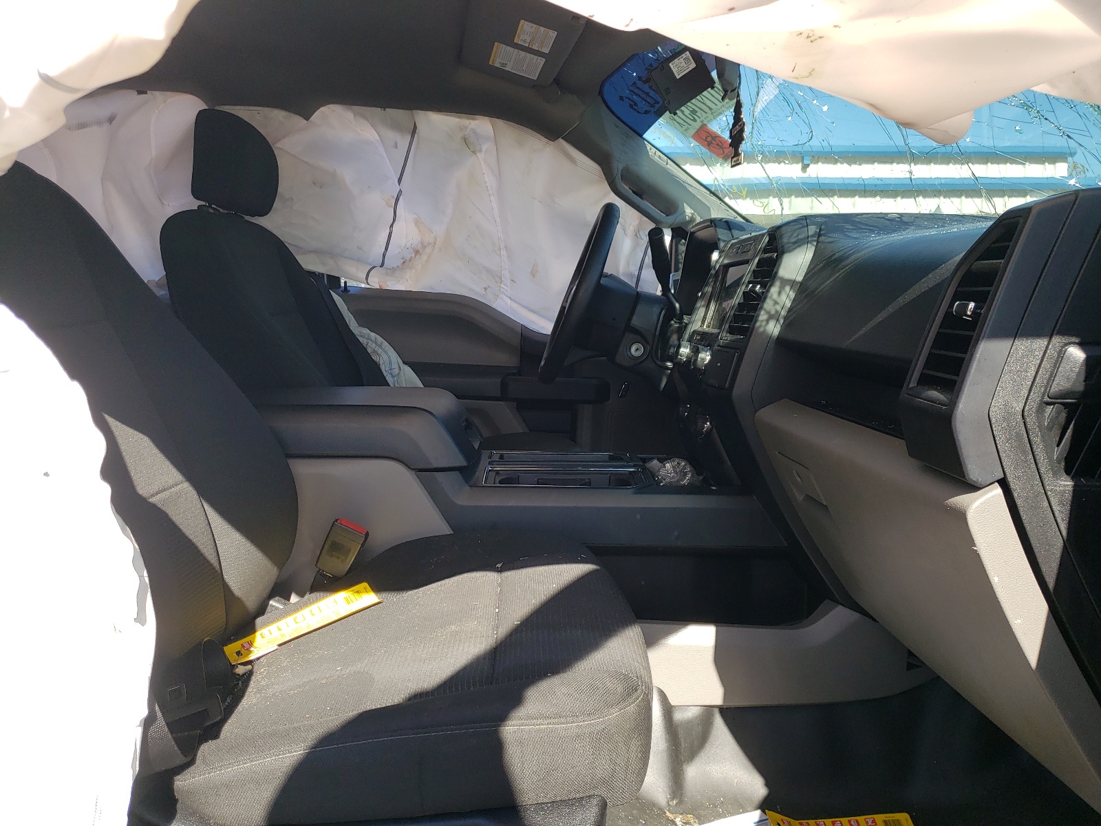Photo 5 from auction – 2019 FORD F150 SUPER with VIN 1FTEW1E58KFB14911