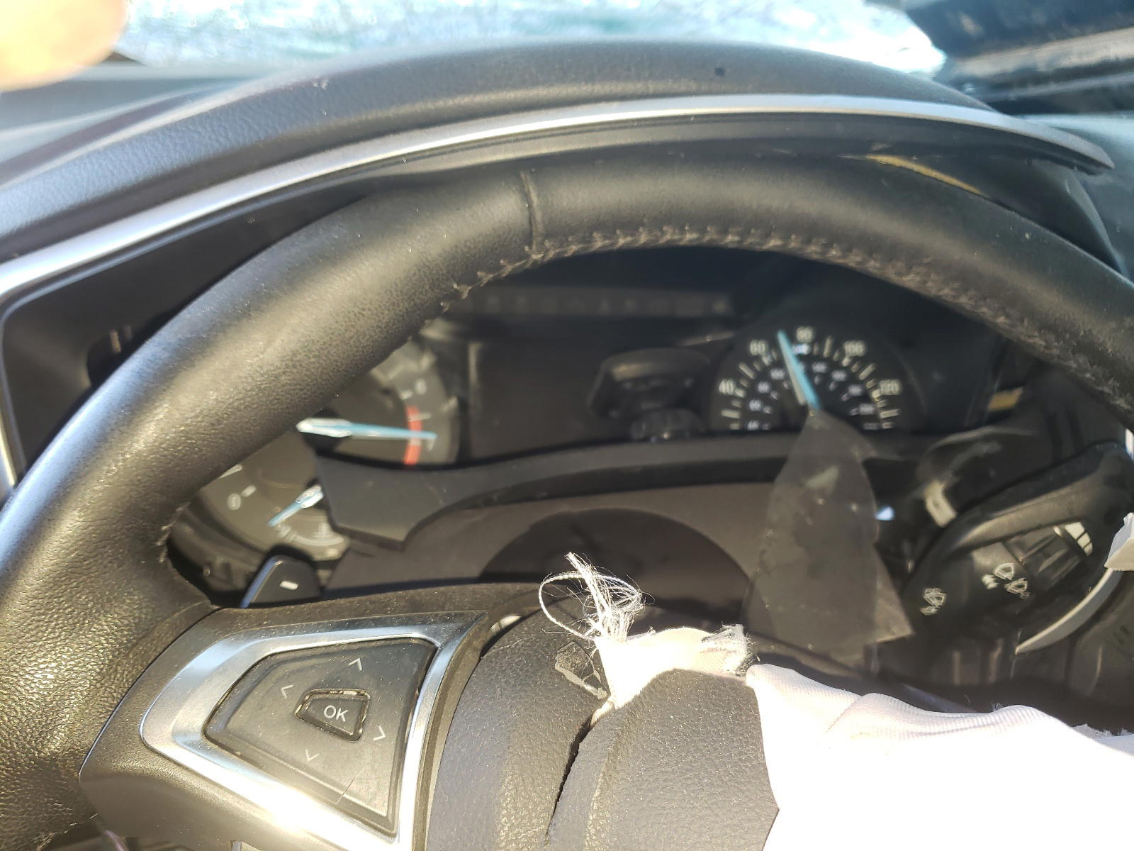 Photo 8 from auction – 2016 FORD FUSION SE with VIN 3FA6P0T91GR372897