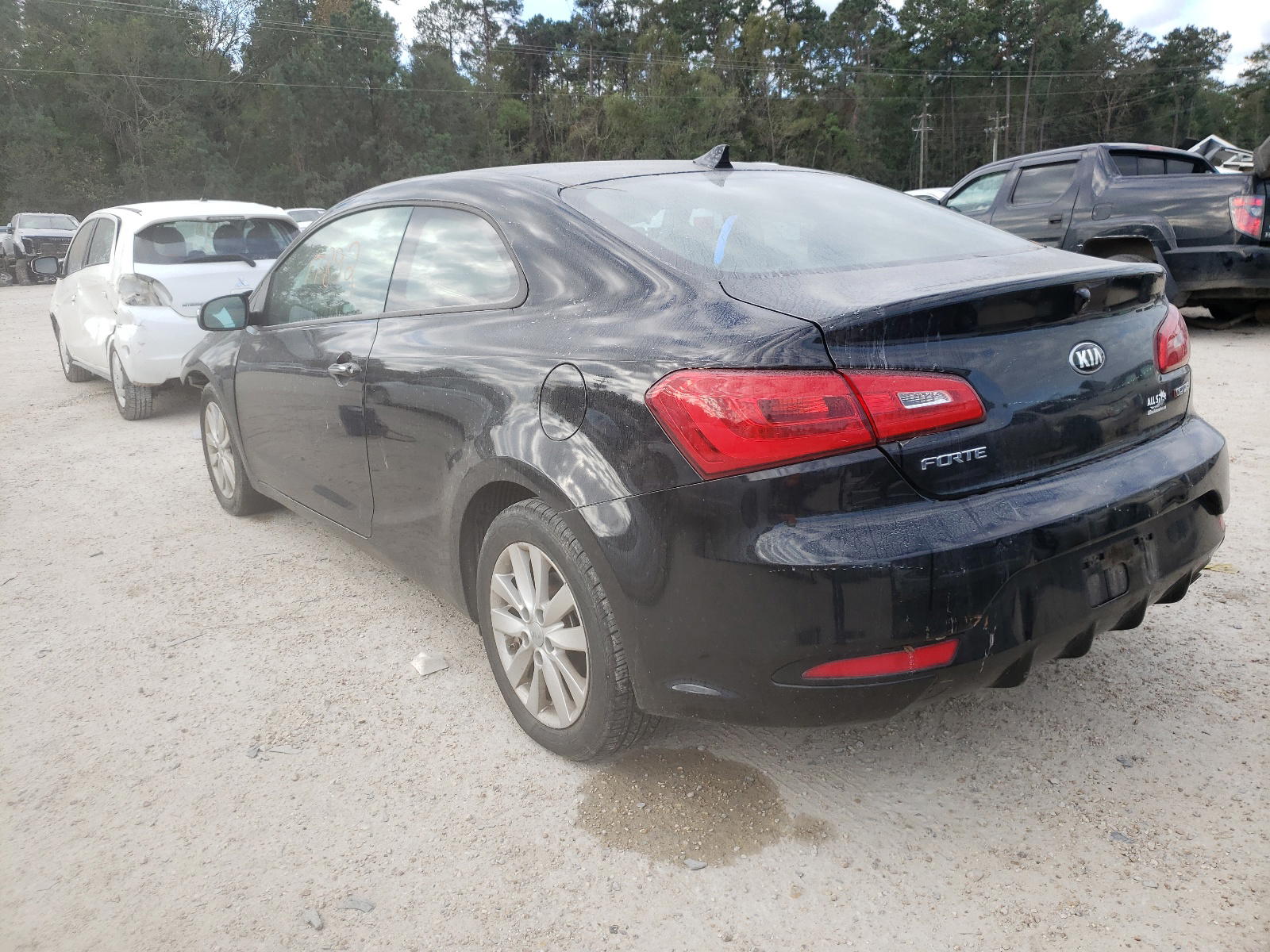 Photo 3 from auction – 2016 KIA FORTE EX with VIN KNAFX6A85G5575847