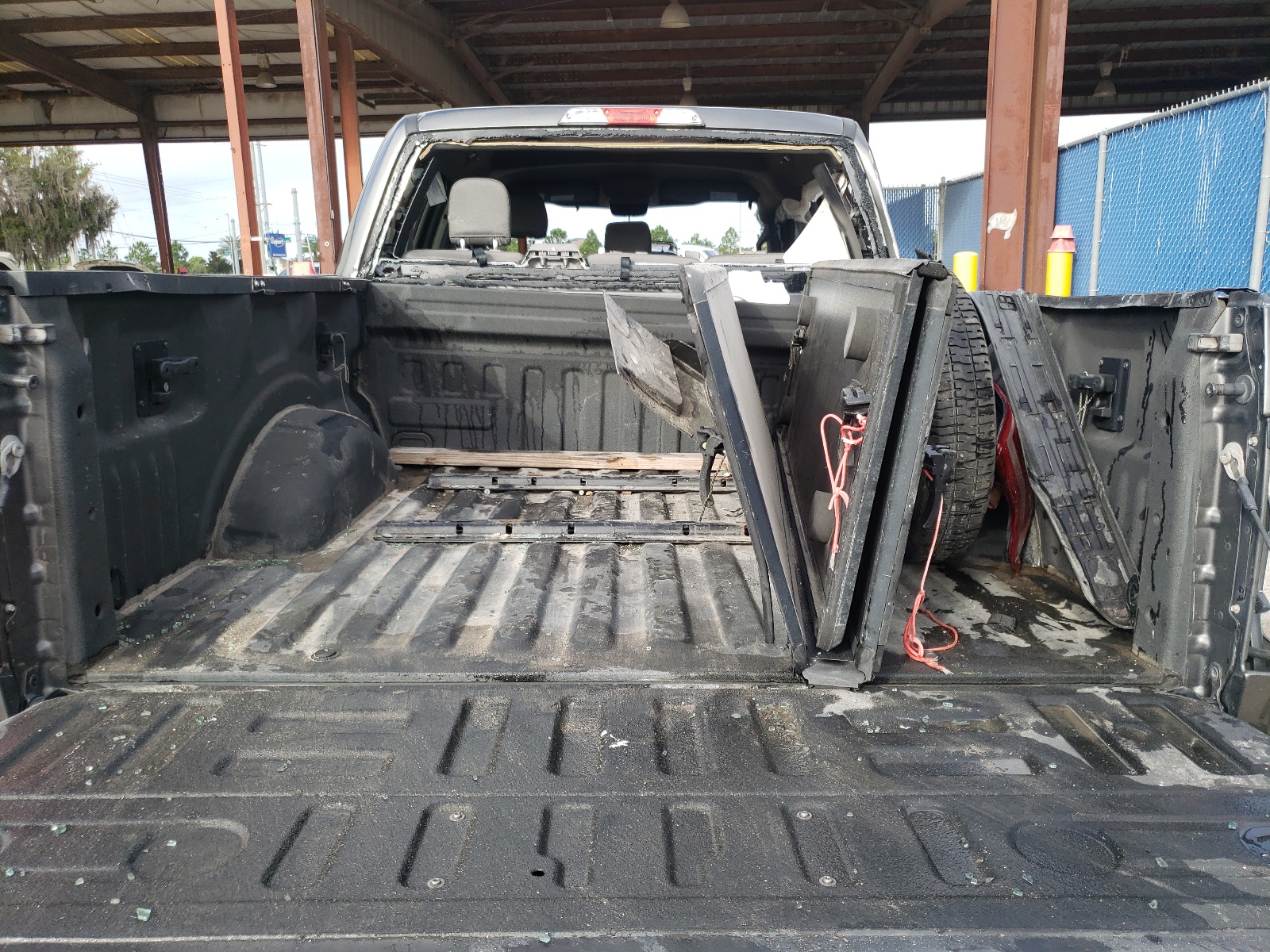 Photo 9 from auction – 2015 FORD F150 SUPER with VIN 1FTEW1CP0FKE69749