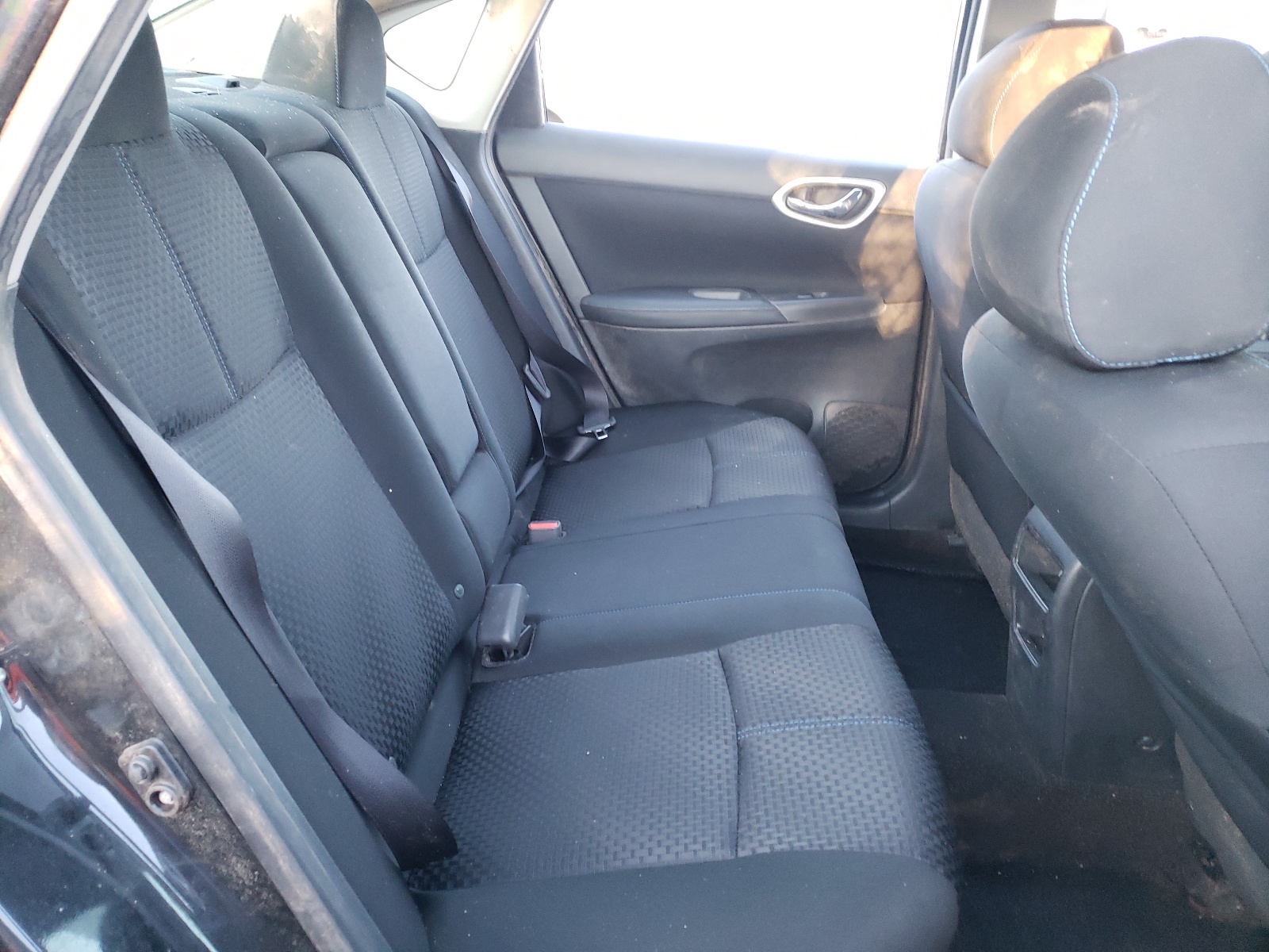 Photo 6 from auction – 2017 NISSAN SENTRA SR with VIN 3N1CB7AP5HY396684