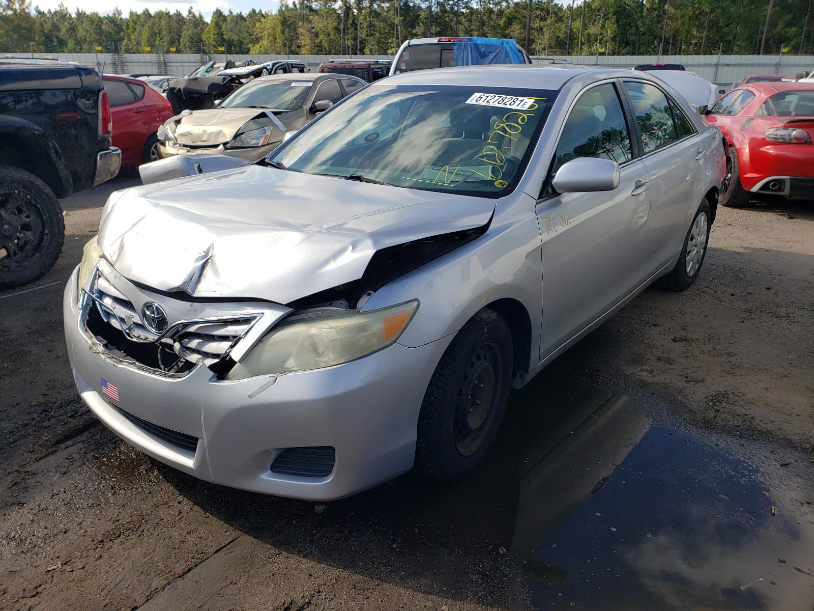 Photo 2 from auction – 2011 TOYOTA CAMRY with VIN 4T1BF3EK9BU123208