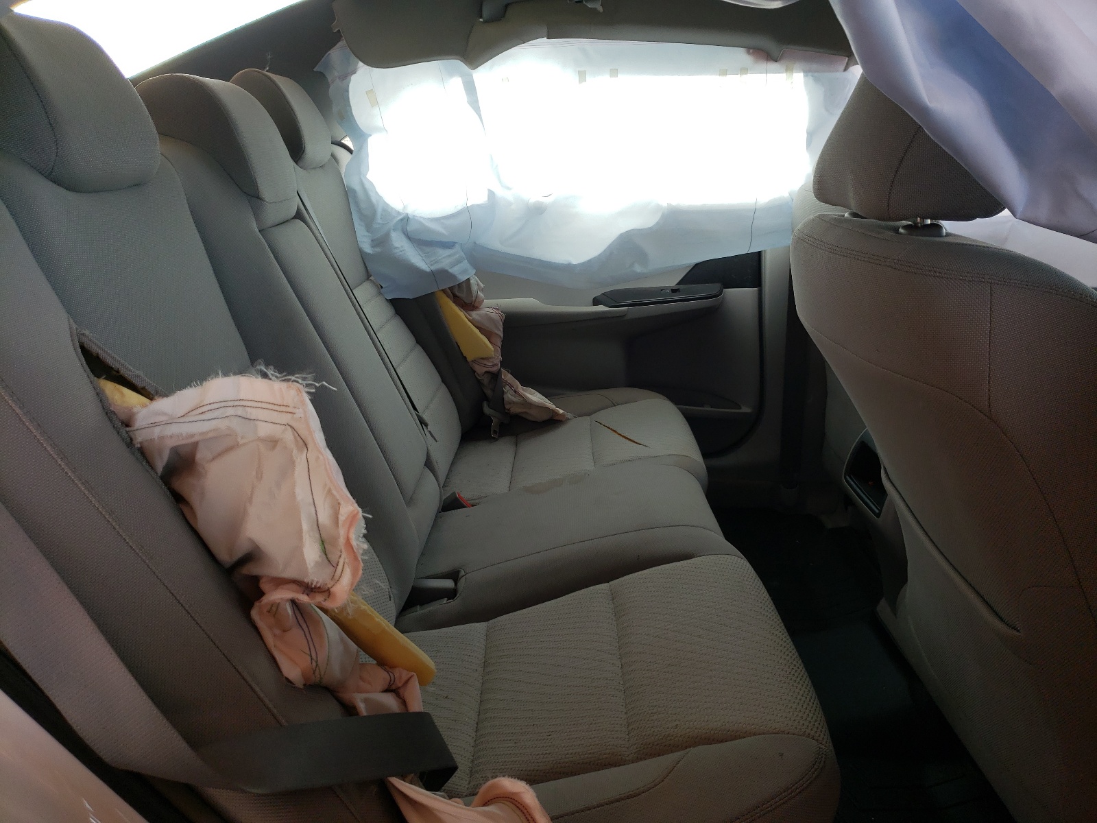 Photo 6 from auction – 2015 TOYOTA CAMRY LE with VIN 4T1BF1FK0FU066843