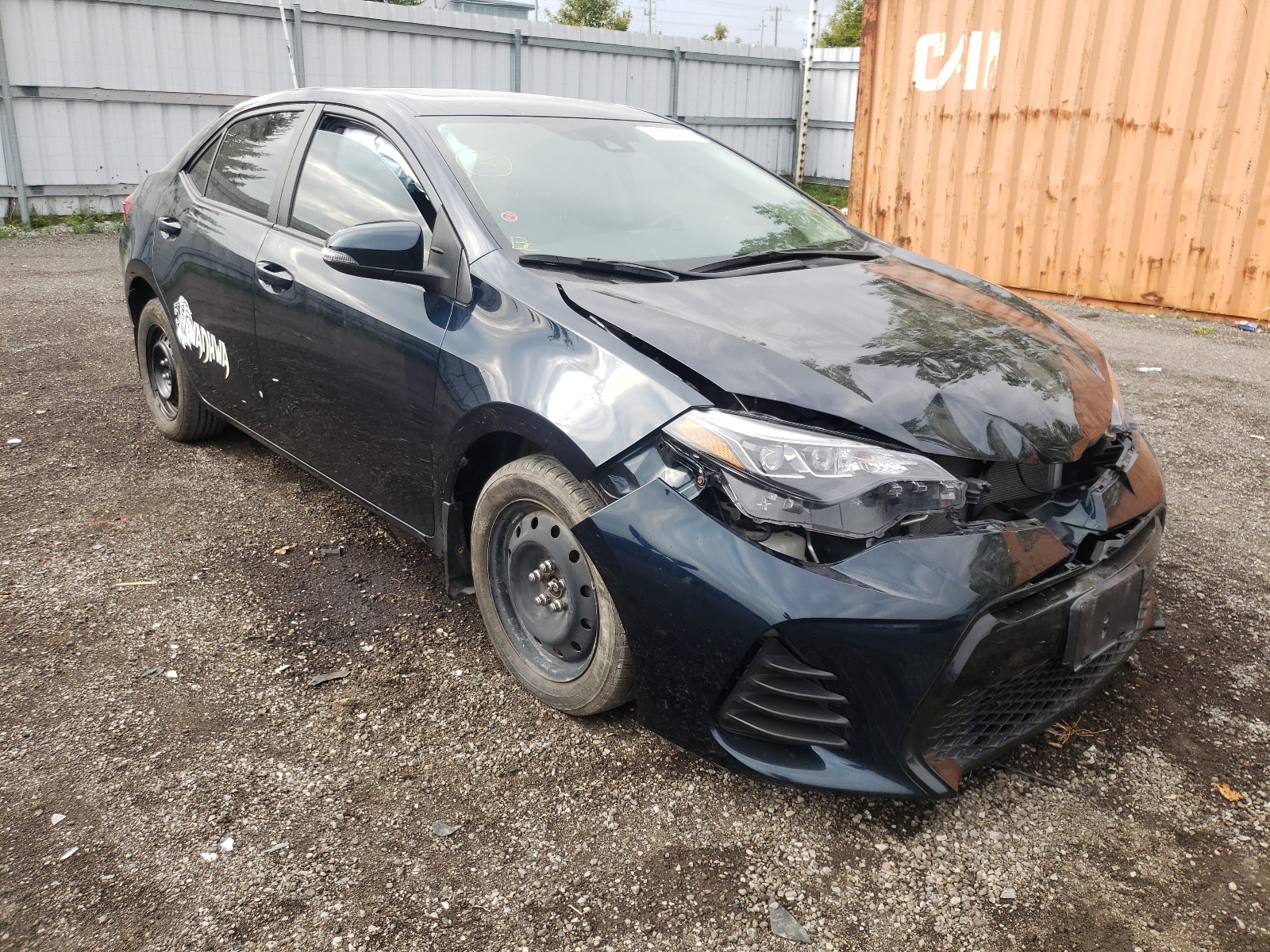 TOYOTA COROLLA L 2019 with VIN 2T1BURHE6KC202738 - Photo from auction