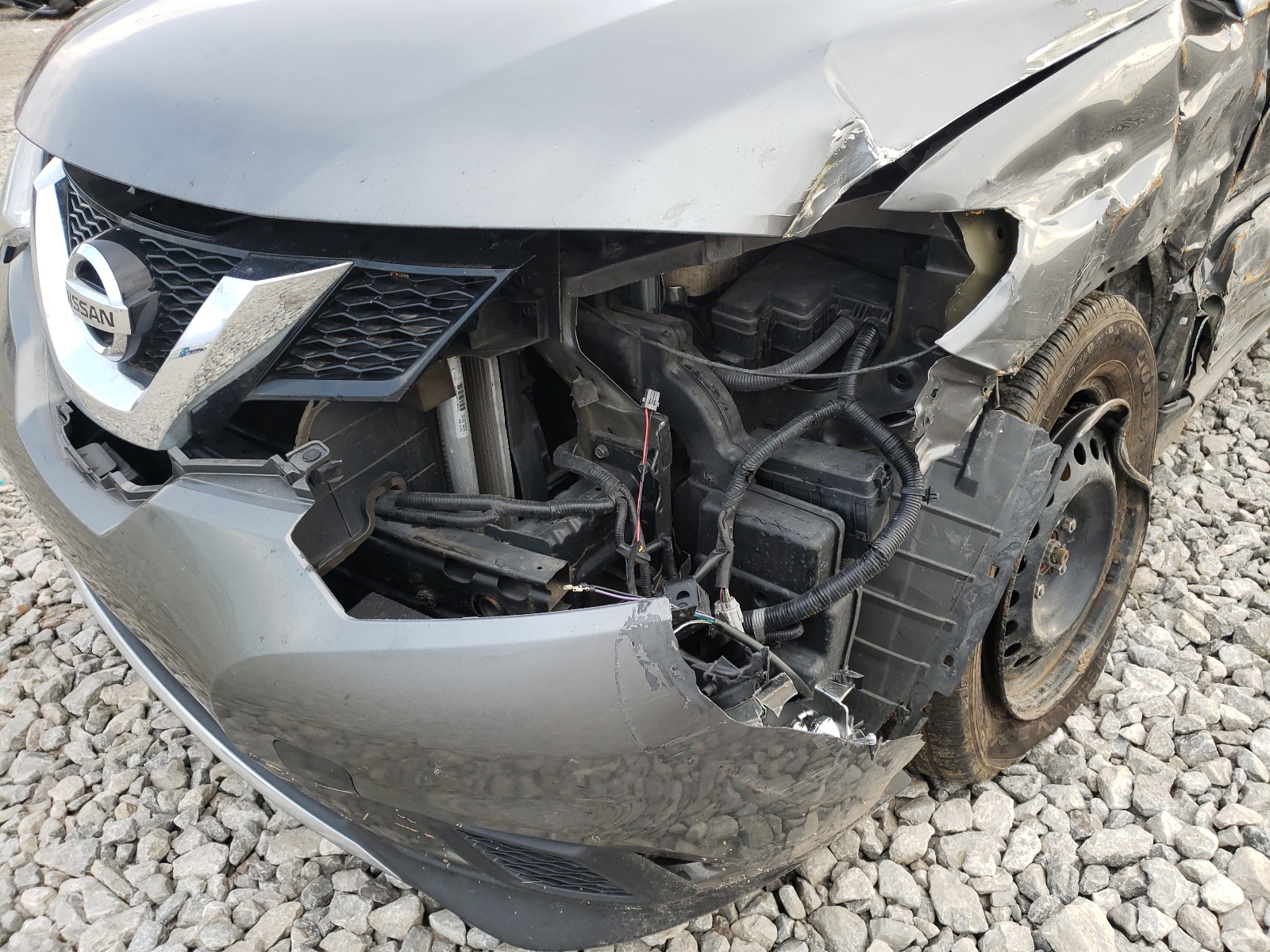 Photo 10 from auction – 2016 NISSAN ROGUE S with VIN 5N1AT2MT1GC810690