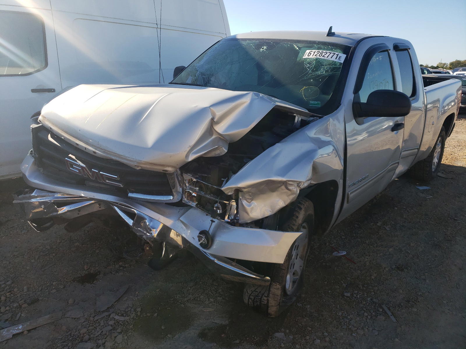 Photo 2 from auction – 2010 GMC SIERRA with VIN 1GTSKUEA2AZ117846